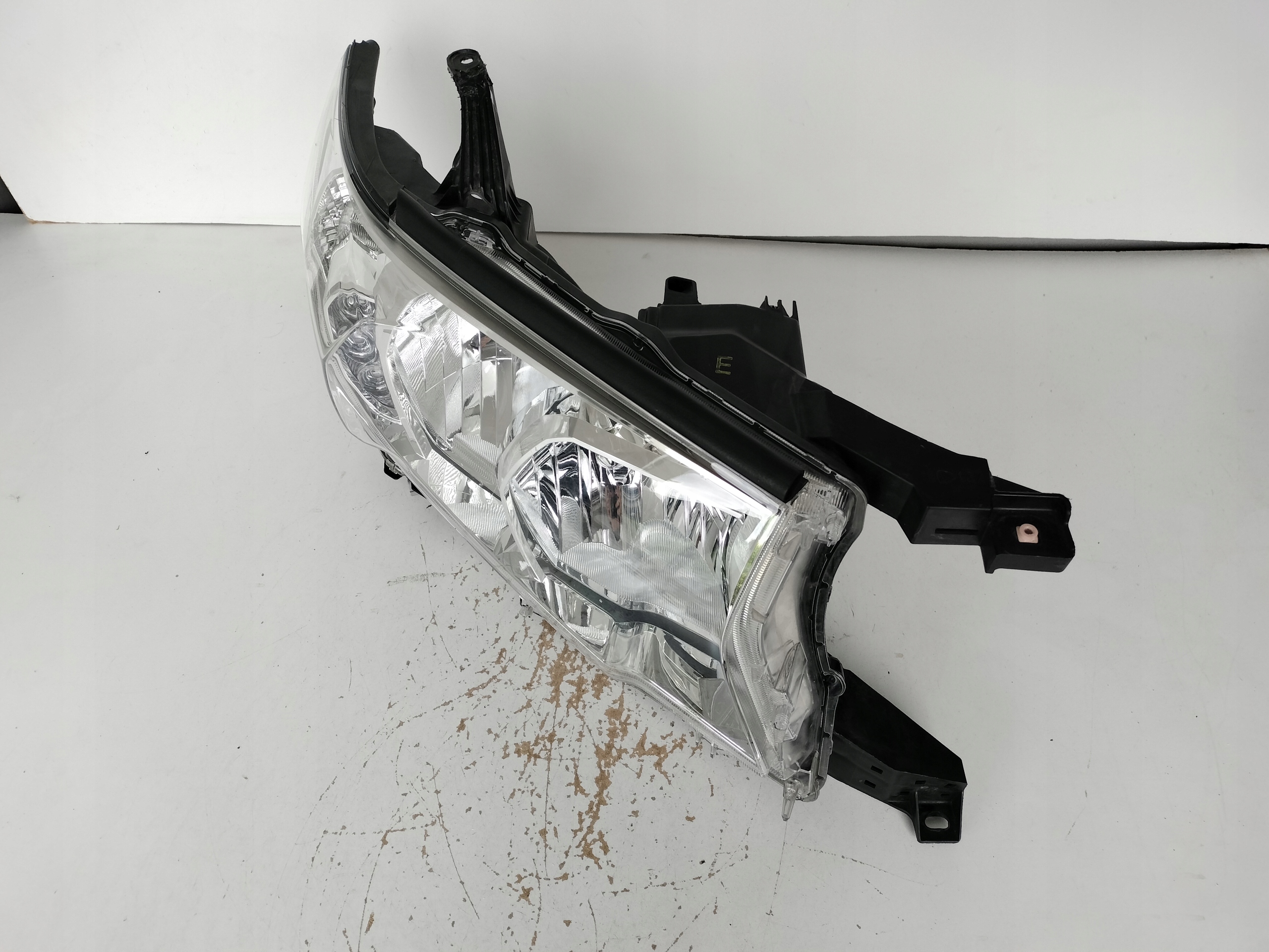 light right REFLEKTOR TOYOTA LAND CRUISER 17- LIFT