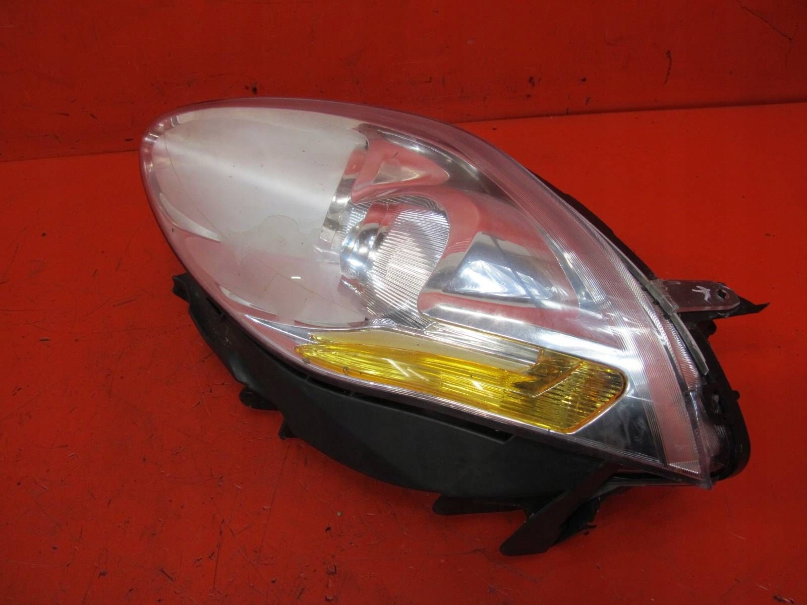 FIAT BRAVO II 2 198 light REFLEKTOR left front front TYC EUROPA
