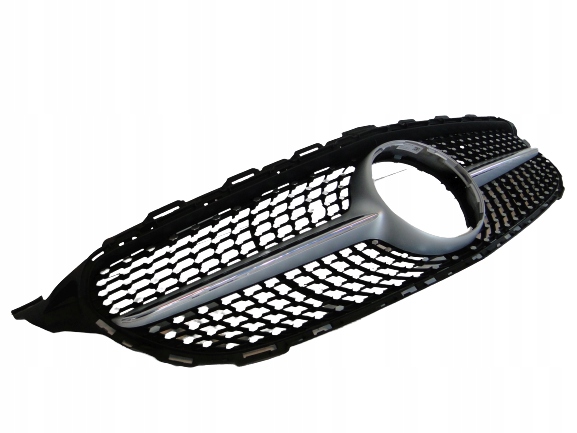 MERCEDES C KLASA 205 W205 GRILL ATRAPA AMG