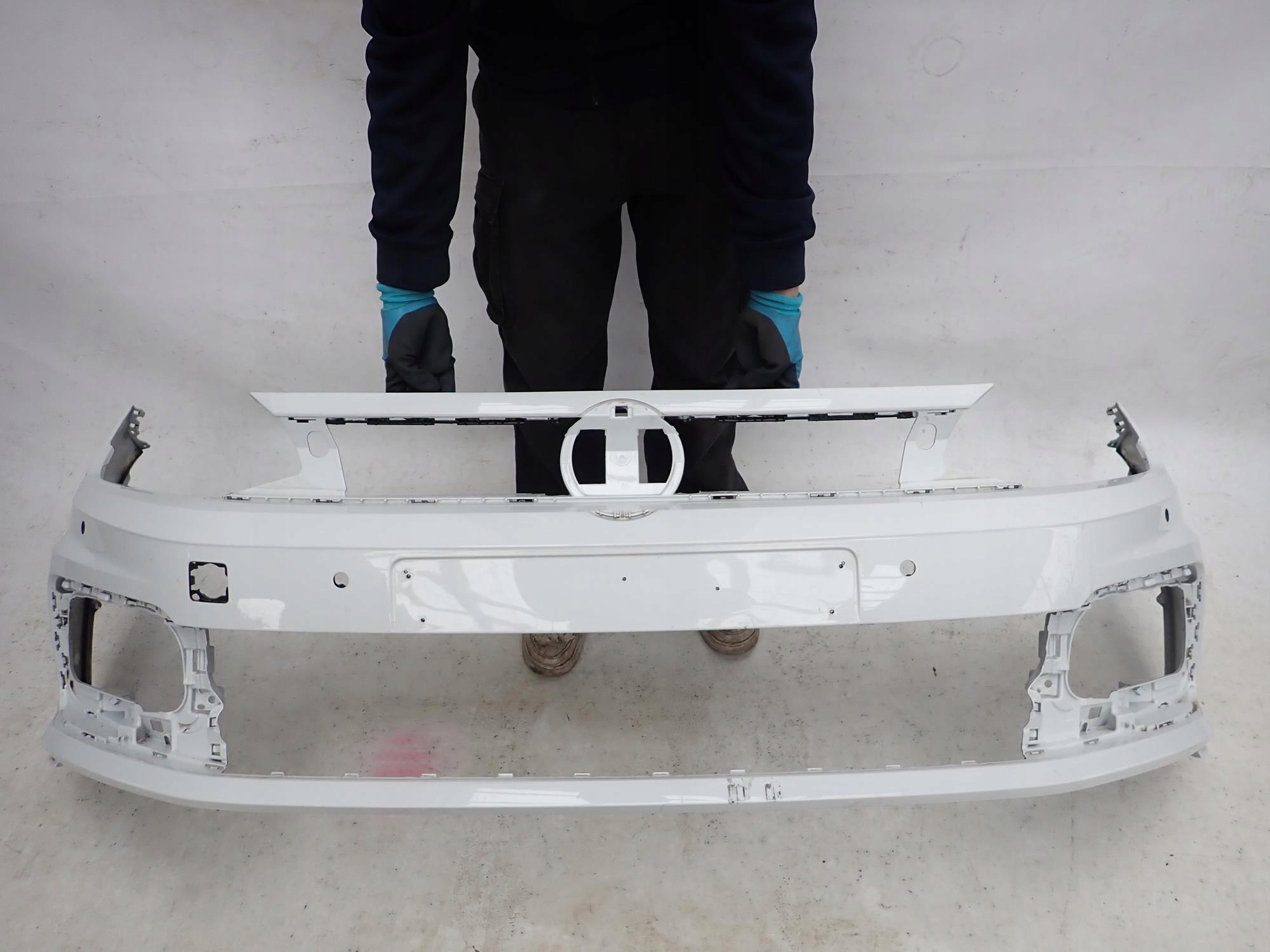 VW POLO VI 6 2G GTI 17-21 bumper front front PDC