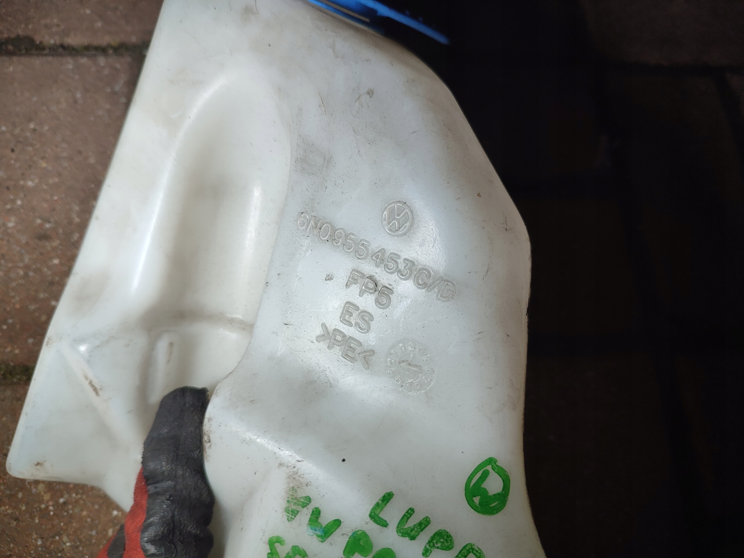 washer fluid tank VW Lupo 6N0955453C/D