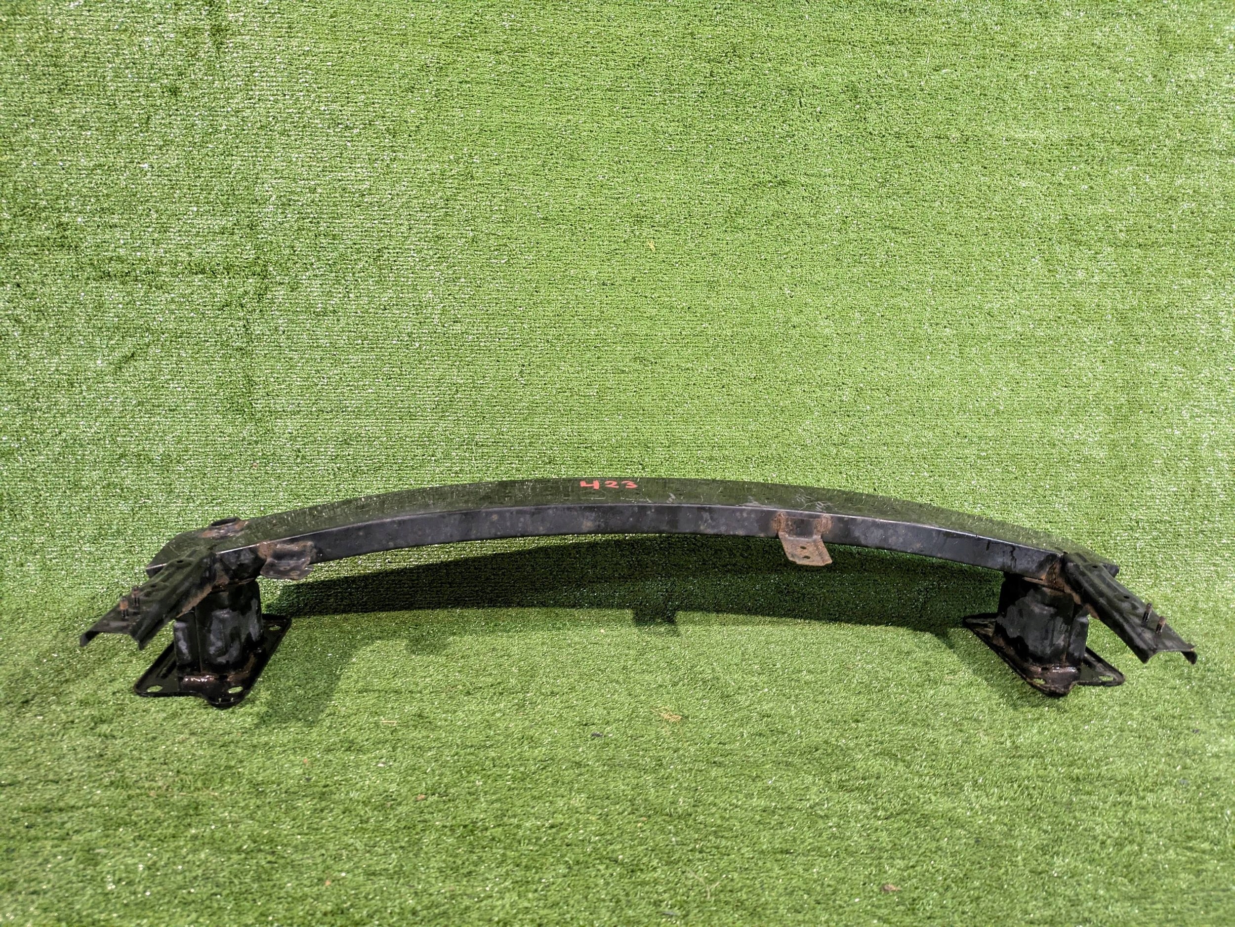 bumper support of the front front KIA CEED III NR.423