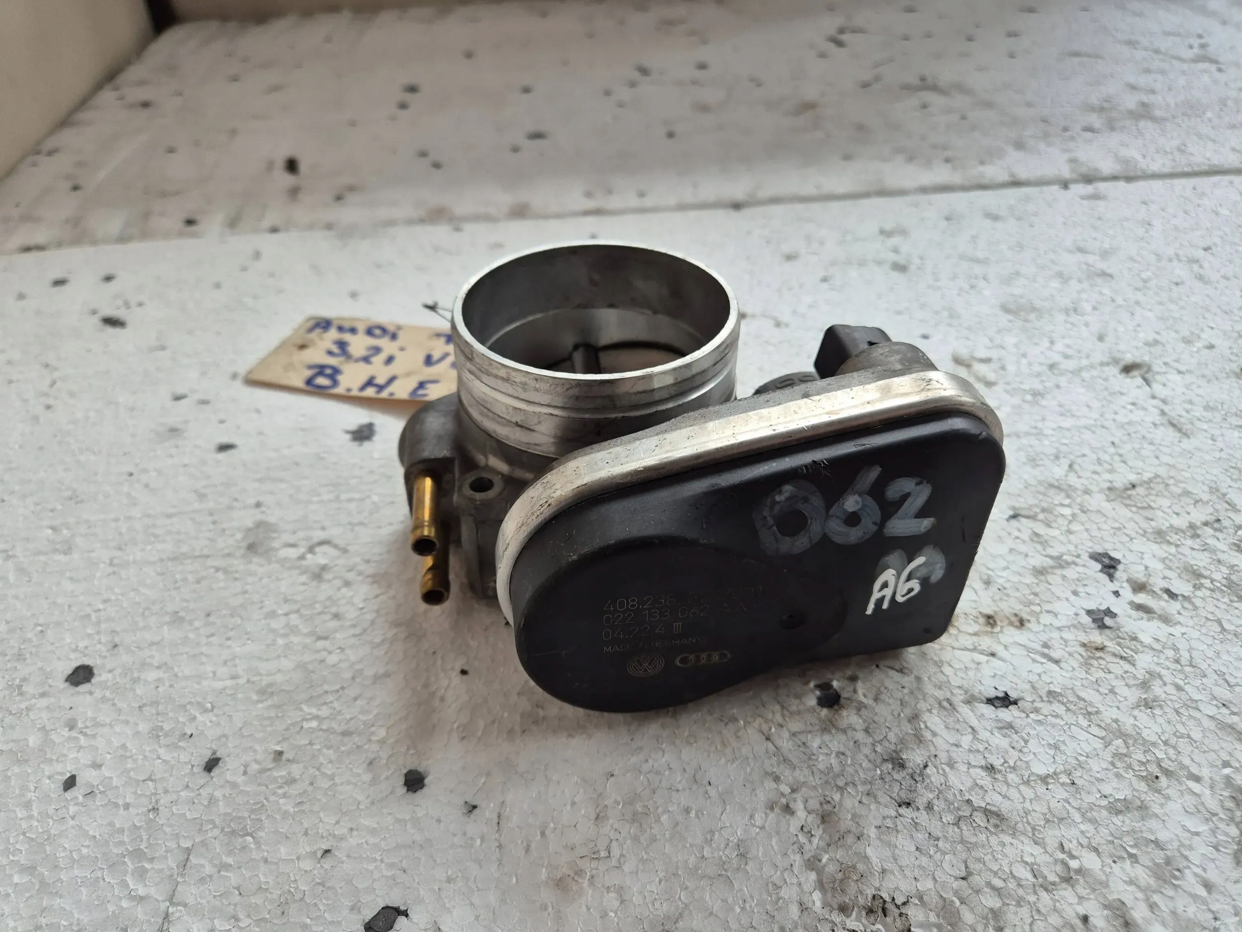 Valvola a farfalla 022133062AA Audi Golf V 3.2 VR6