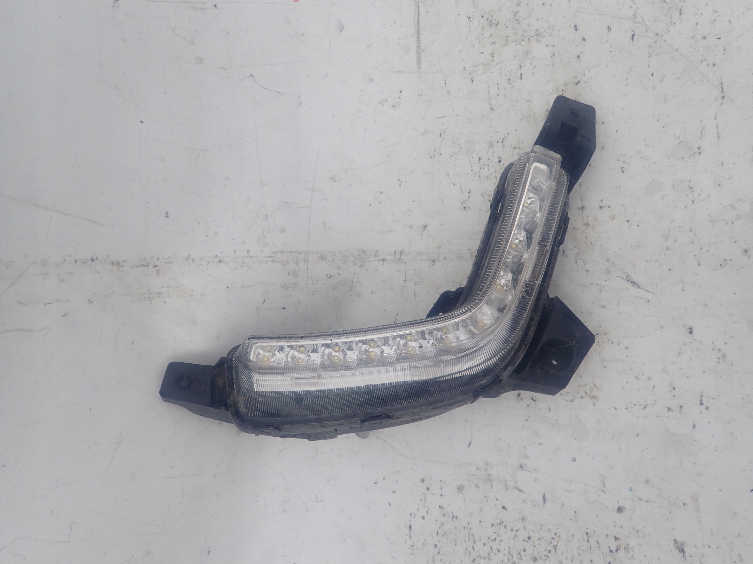 HYUNDAI I10 II 13-16 Nebelscheinwerfer links DRL LED