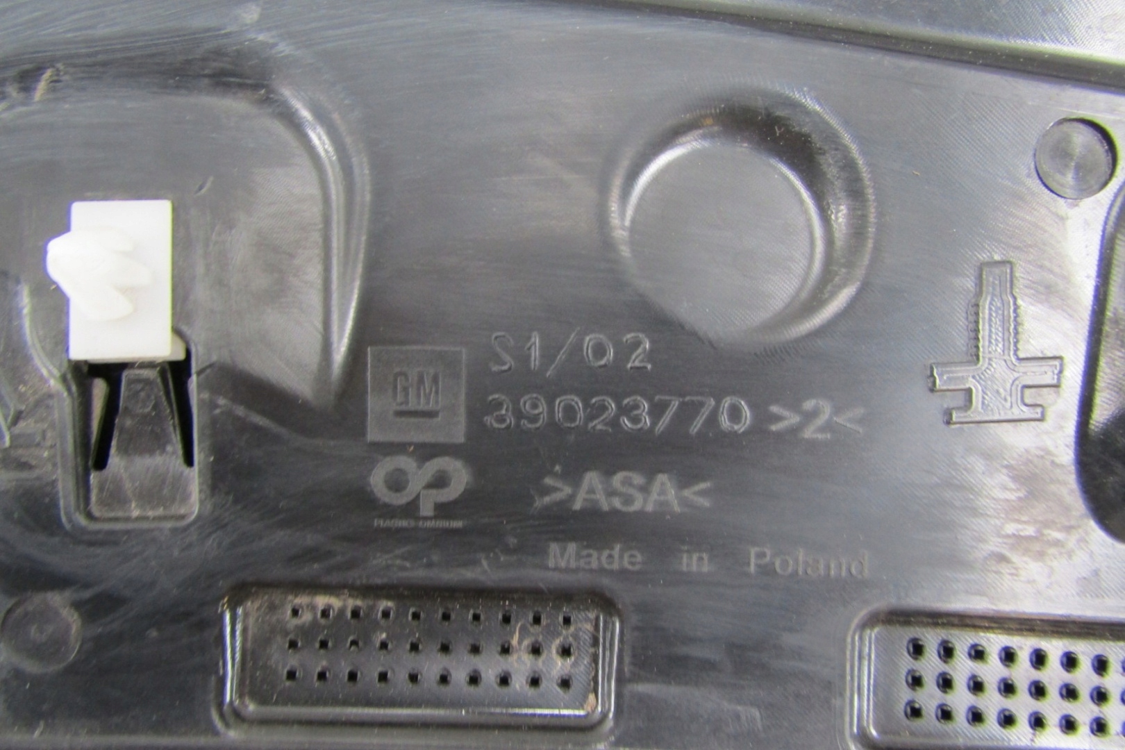 спойлер спойл крышки багажника opel ASTRA K V 15-18 HB