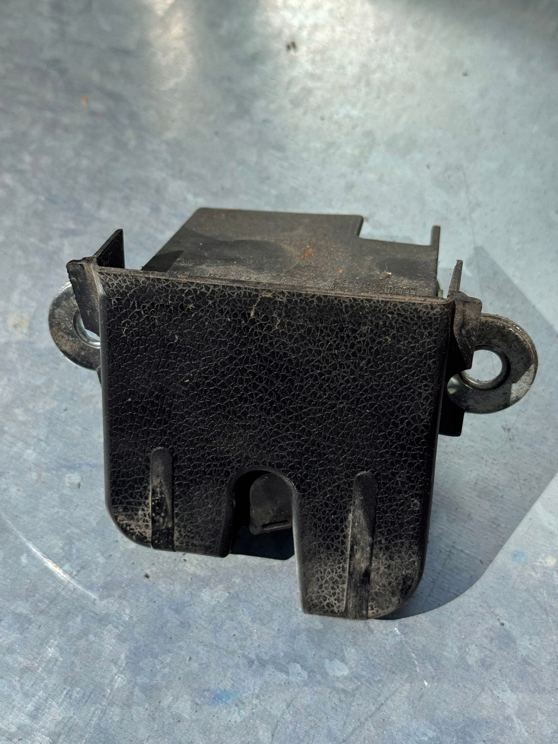 VW GOLF V PLUS Schloß heckklappe Kofferraum Original