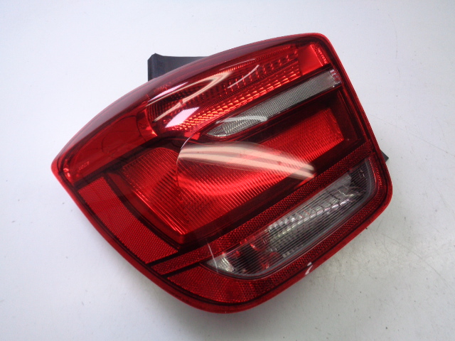 LAMPA LEWY TYŁ BMW SERII 1 F20 2.0 DIESEL 2013 ROK Producent części BMW OE