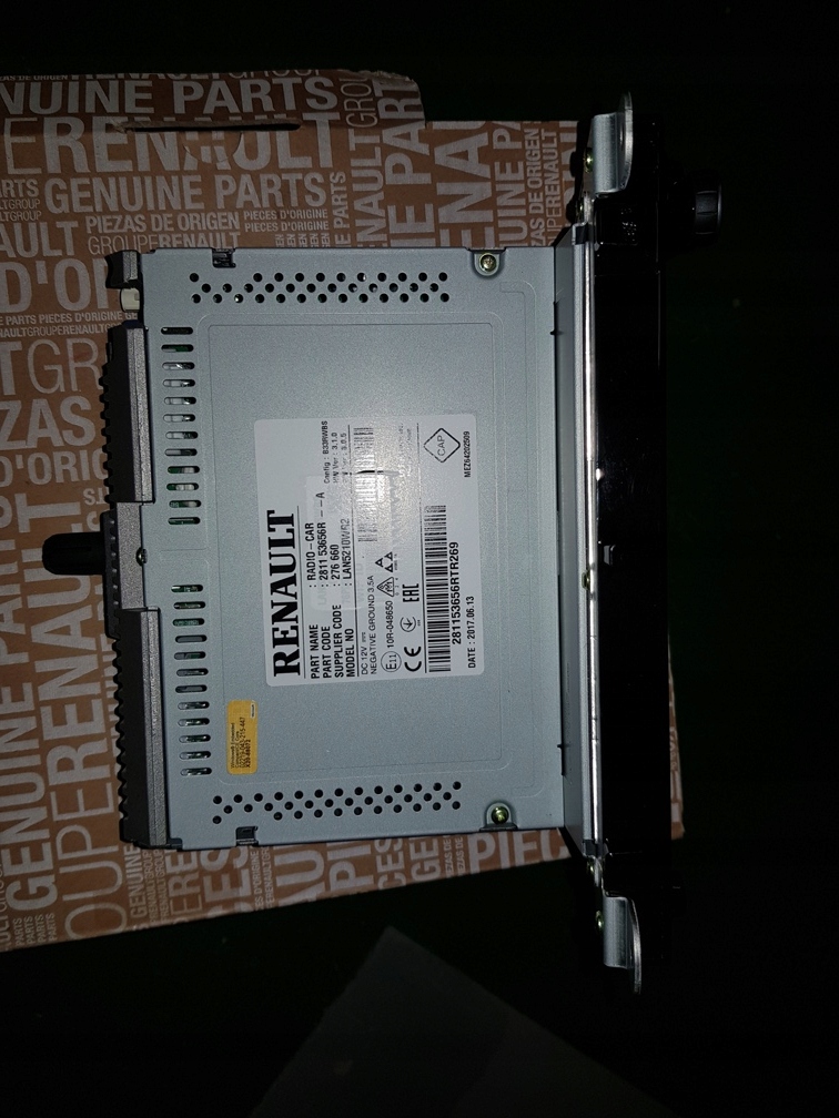 NOWY OE EKRAN NAWIGACJI RENAULT CLIO IV 281153656R Weight with packaging 7 kg