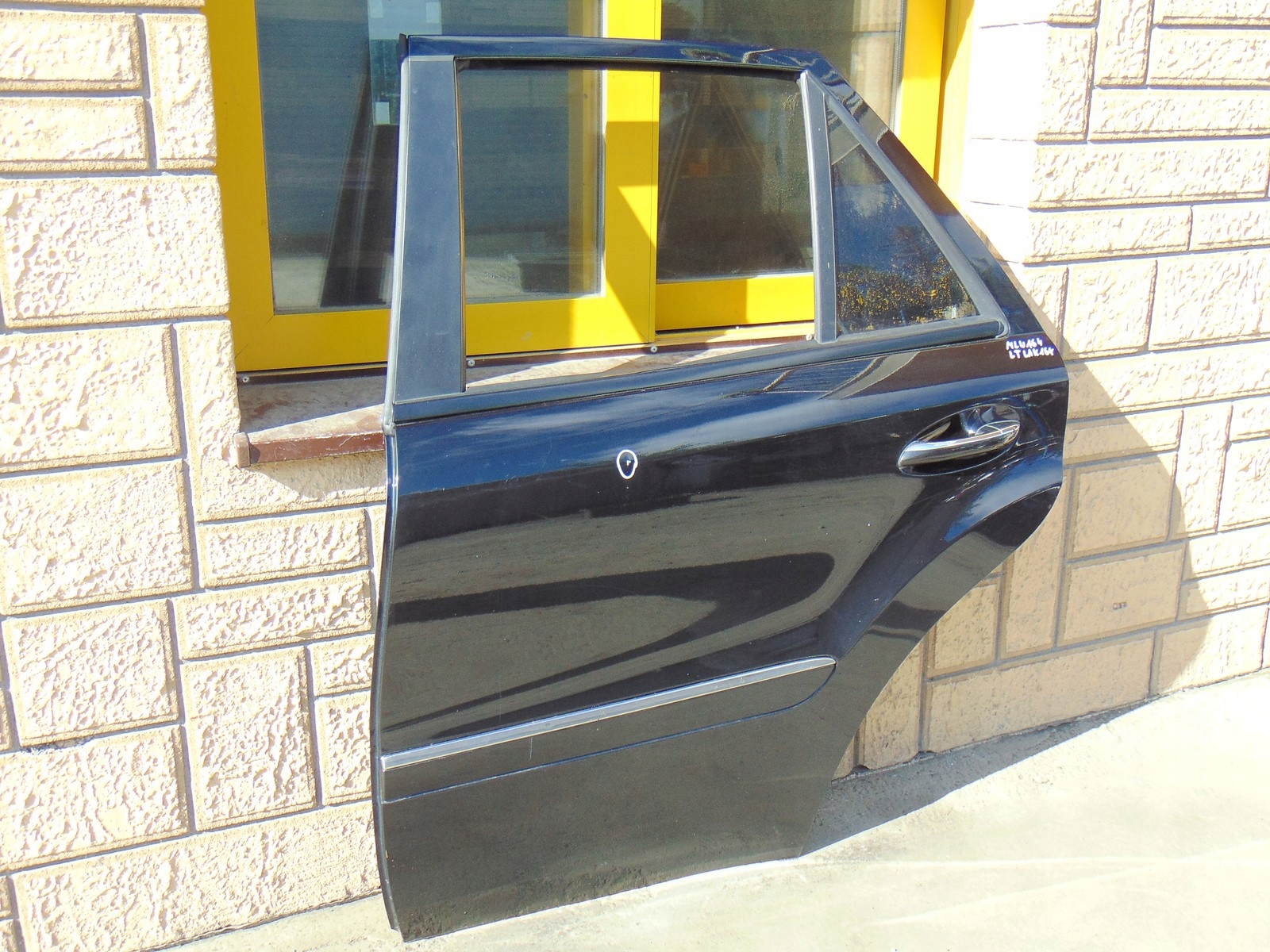 Tür links heck hinten MERCEDES ML W164 197