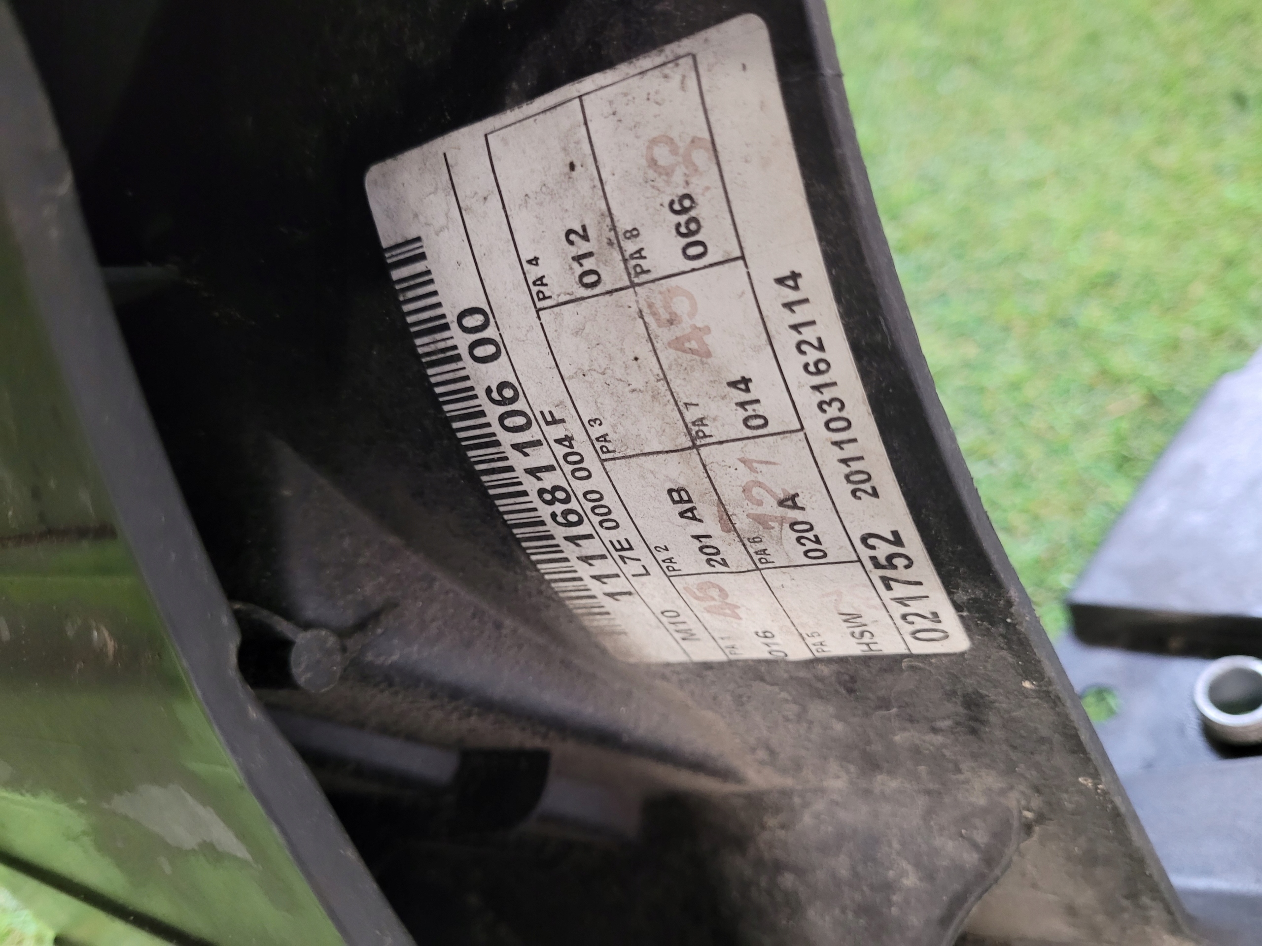 volkswagen oe 7E0805598K