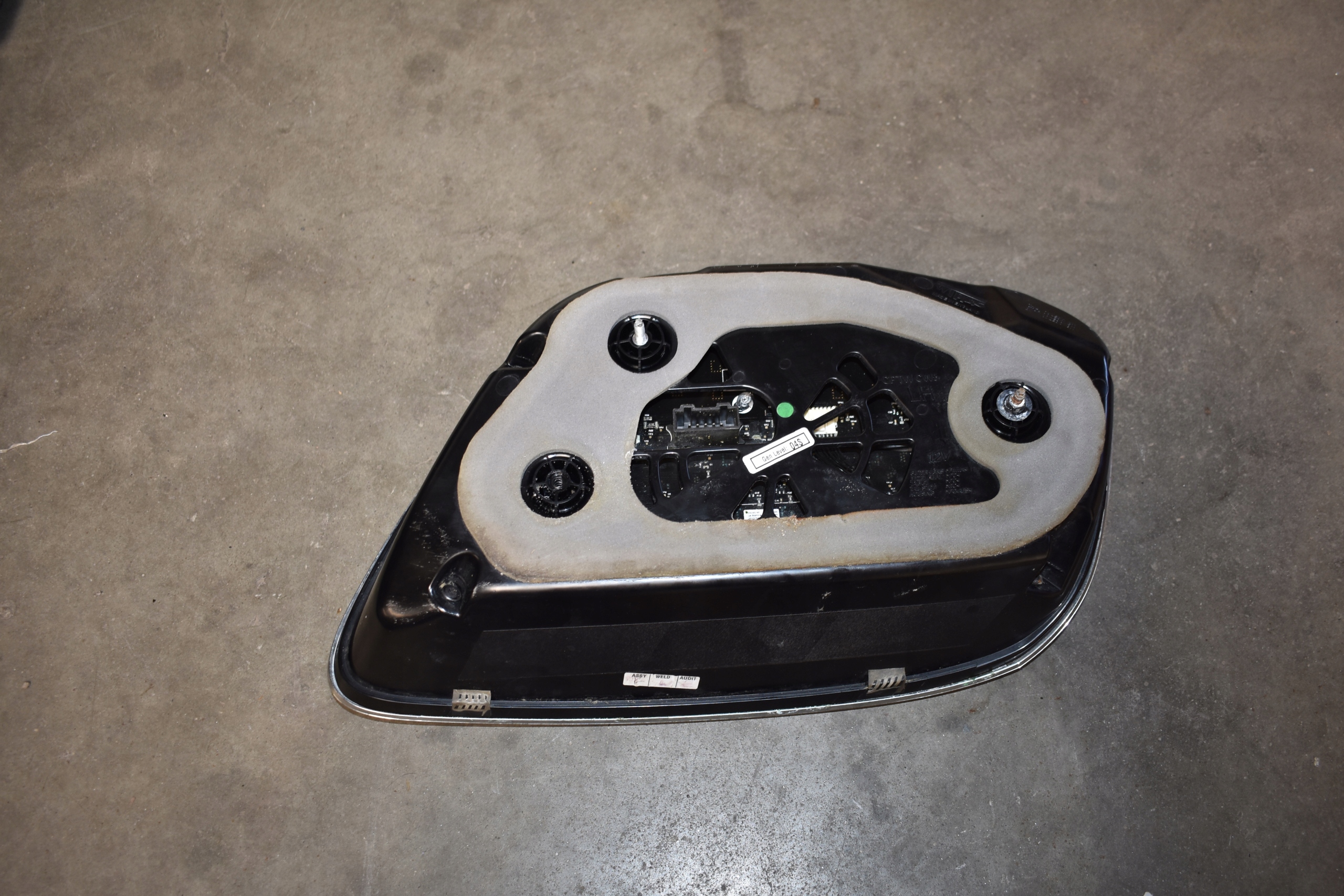 light rear part rear left BENTLEY GT LIFT 1