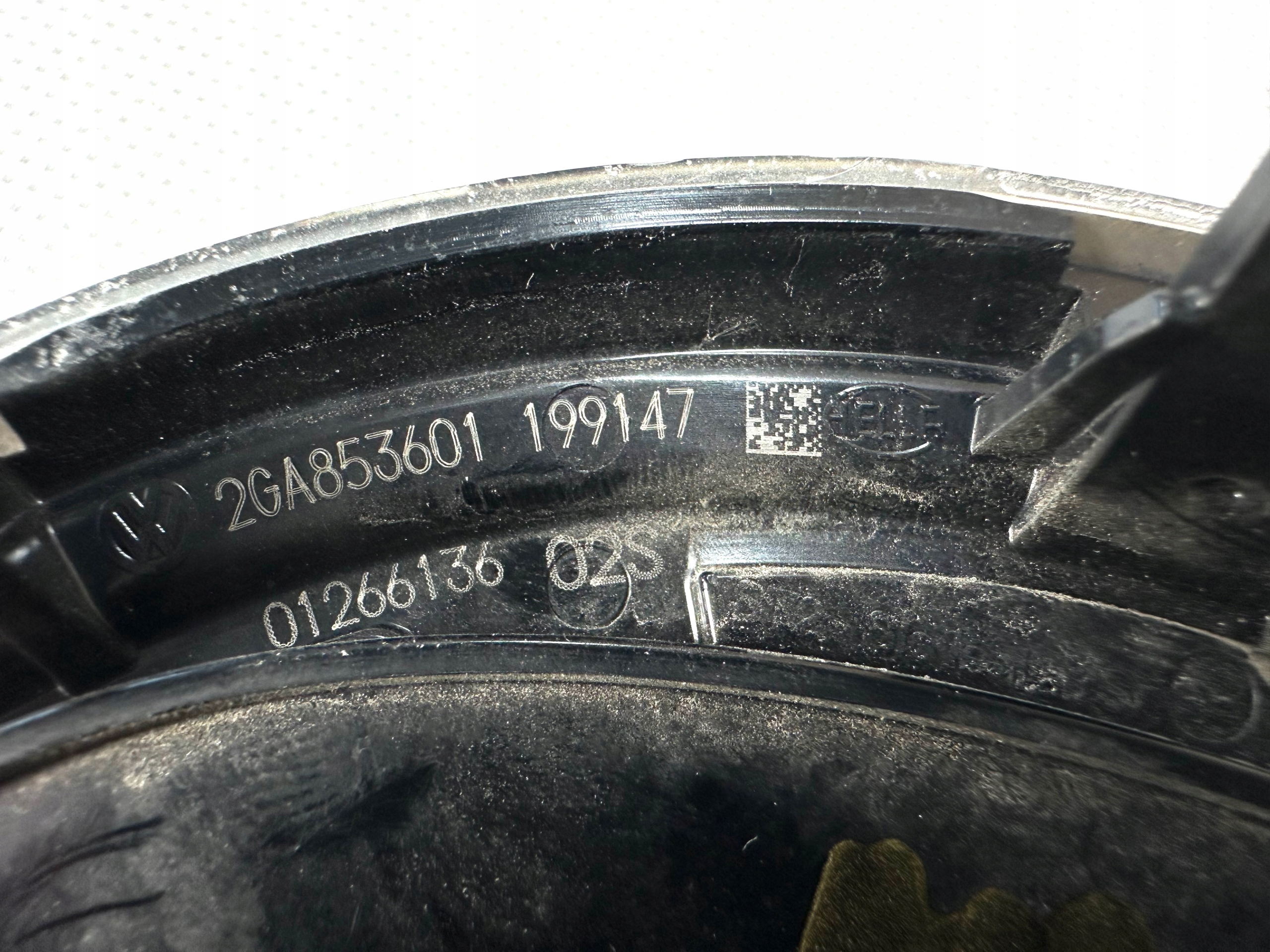 VW T-ROC ZNACZEK EMBLEMAT LOGO 2GA853601 Jakość części (zgodnie z GVO) O - oryginał z logo producenta pojazdu (OE)