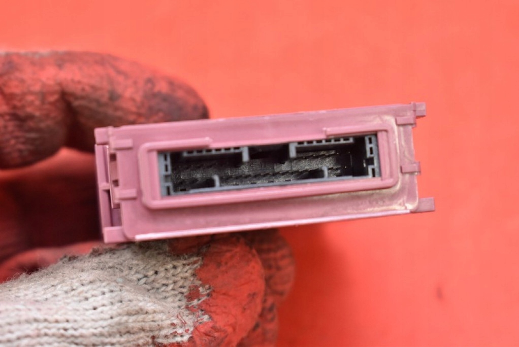 control unit module GATEWAY 89111-02030 TOYOTA COROLLA E21 1.8 HYBRID 98 KM