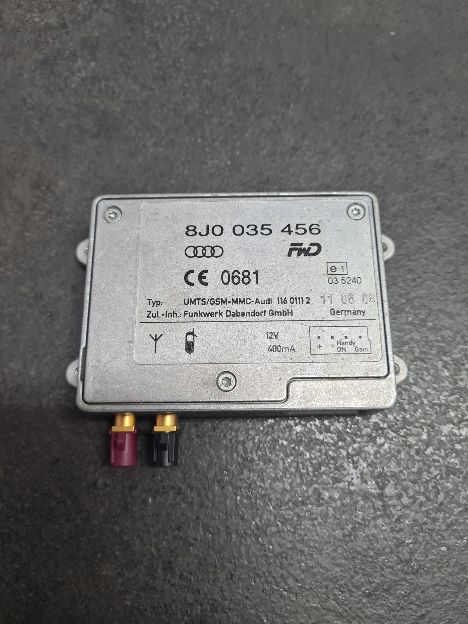 Усилитель радиоприемника AUDI A4 B8 1J0035456