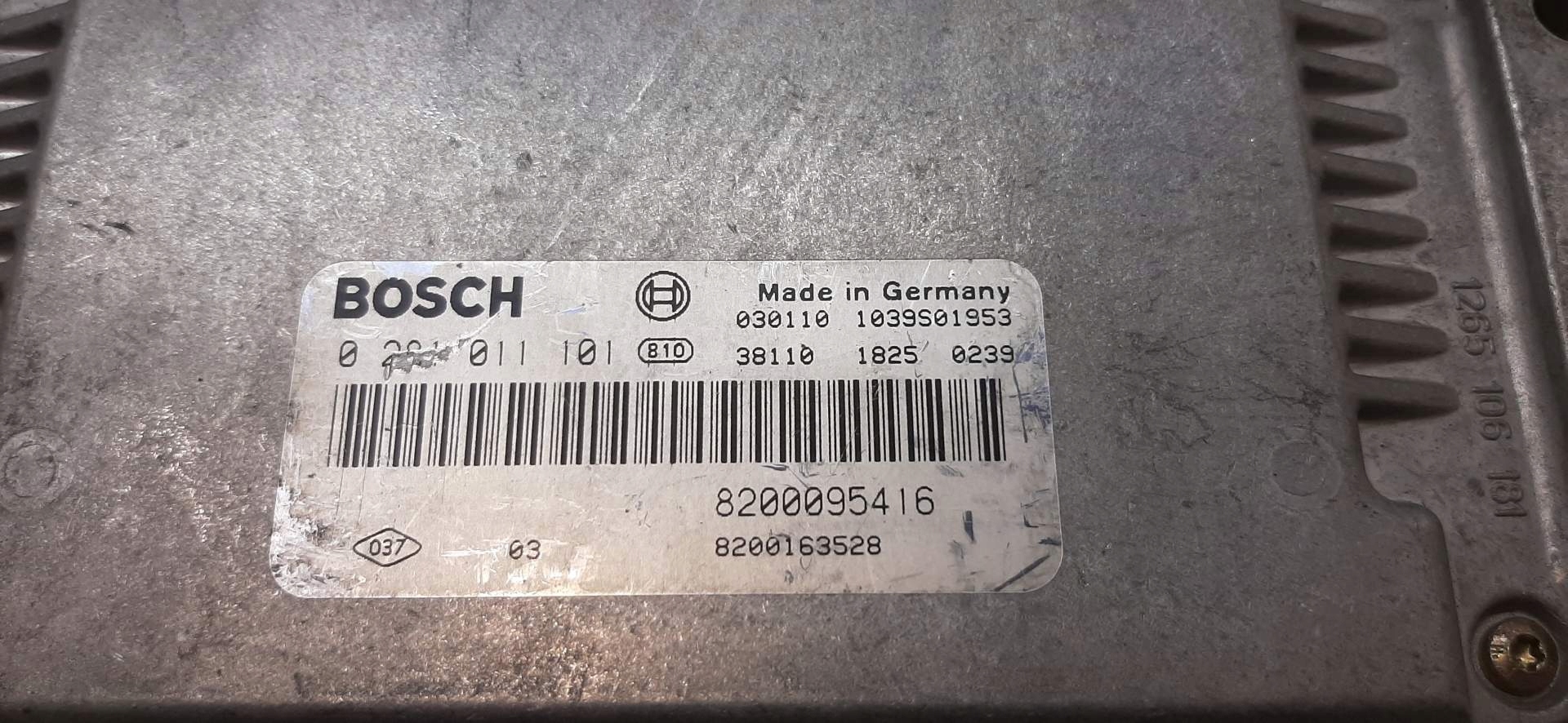 control unit of the engine RENAULT LAGUNA 1.9 DCI 820009541