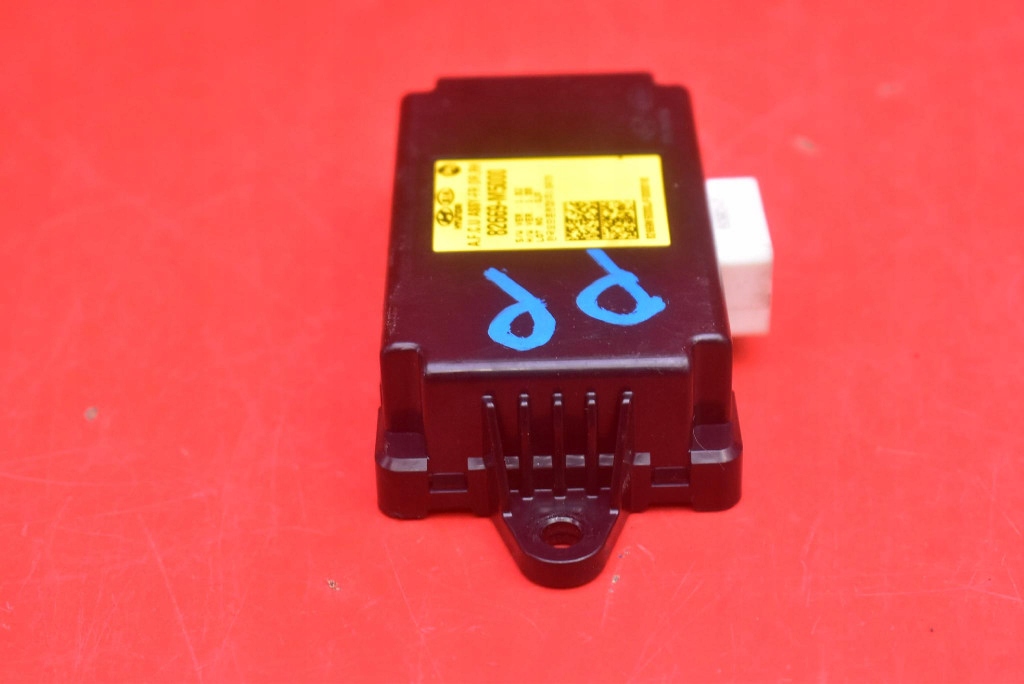 control unit module door right front 82669-M5000 HYUNDAI NEXO 18
