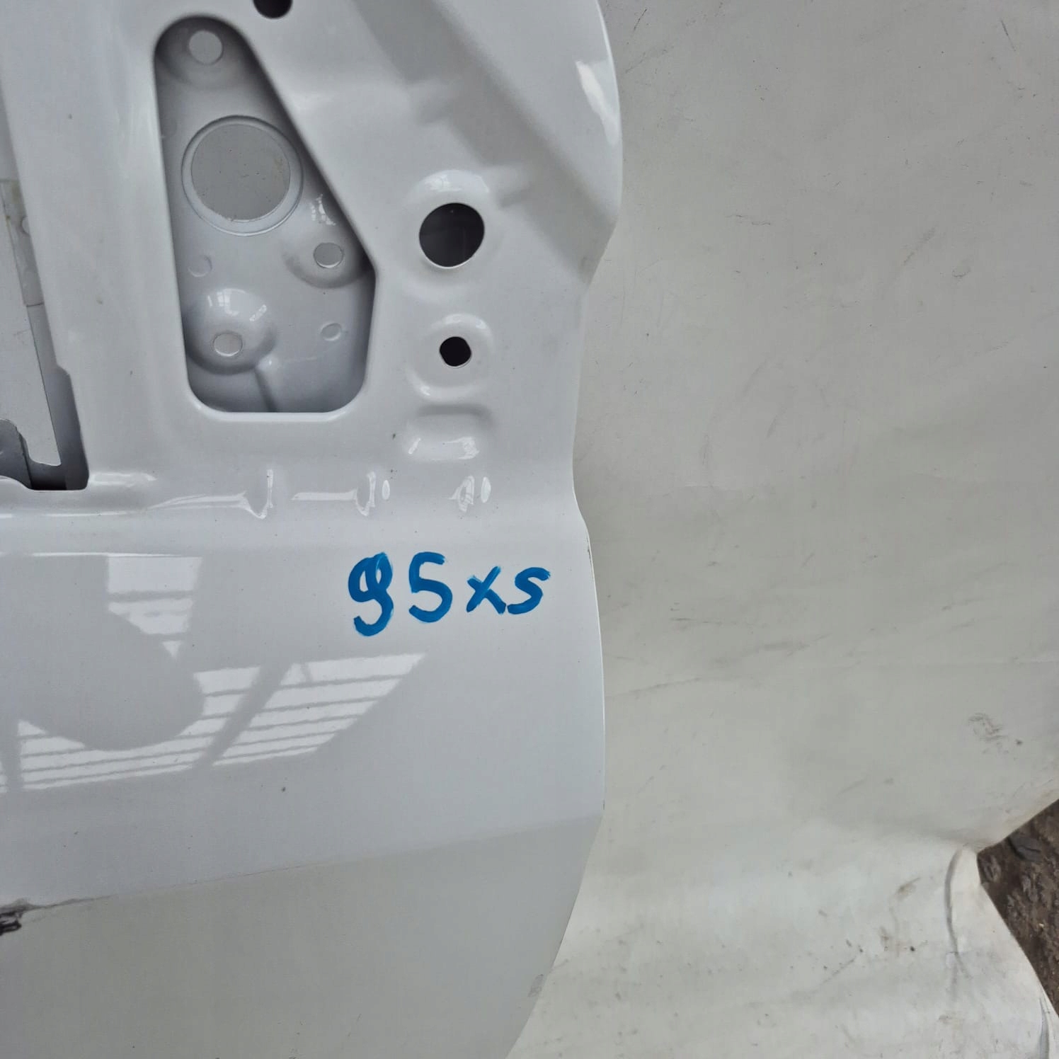 FORD TRANSIT COURIER II 2 MK2 23-> door front front right