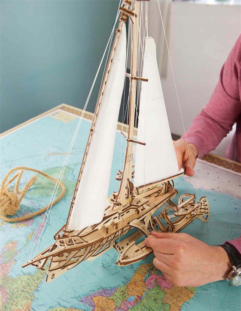 Puzzle 3D Statek Jacht Trimaran Ugears drewniany Liczba elementów 237