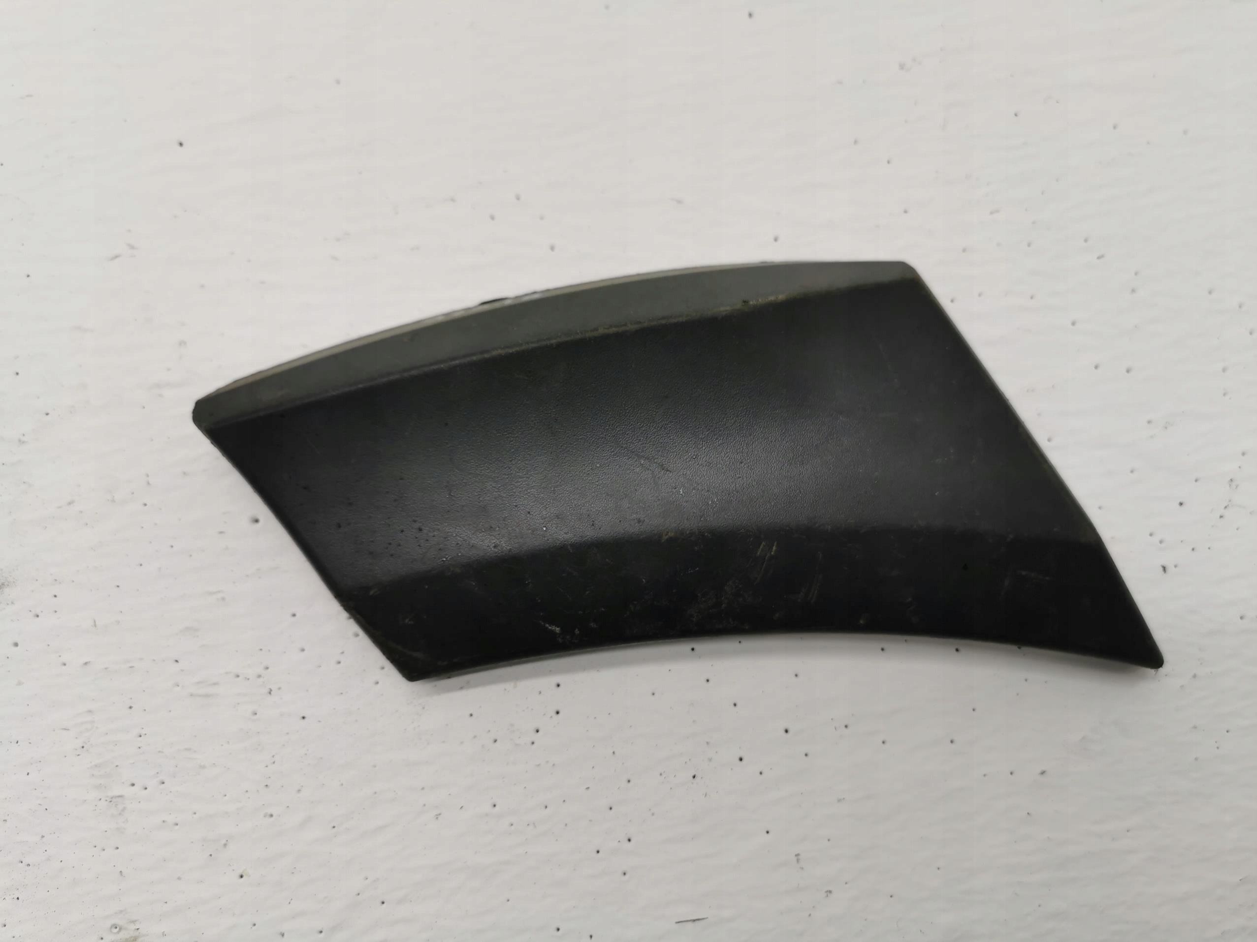 Moulage Aile MERCEDES SPRINTER W906 A9066902662