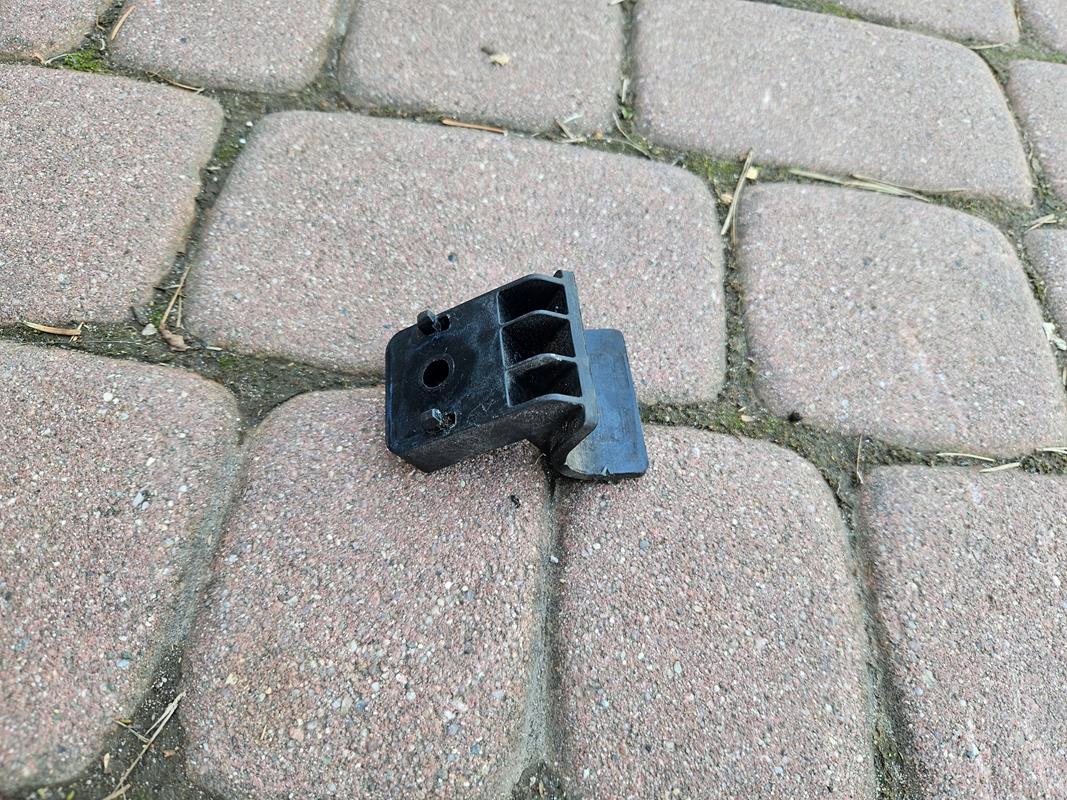 bracket holder radiator console Opel Mokka MOKKA X