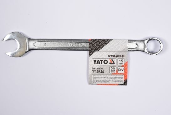 Klucz płasko-oczkowy 15 mm