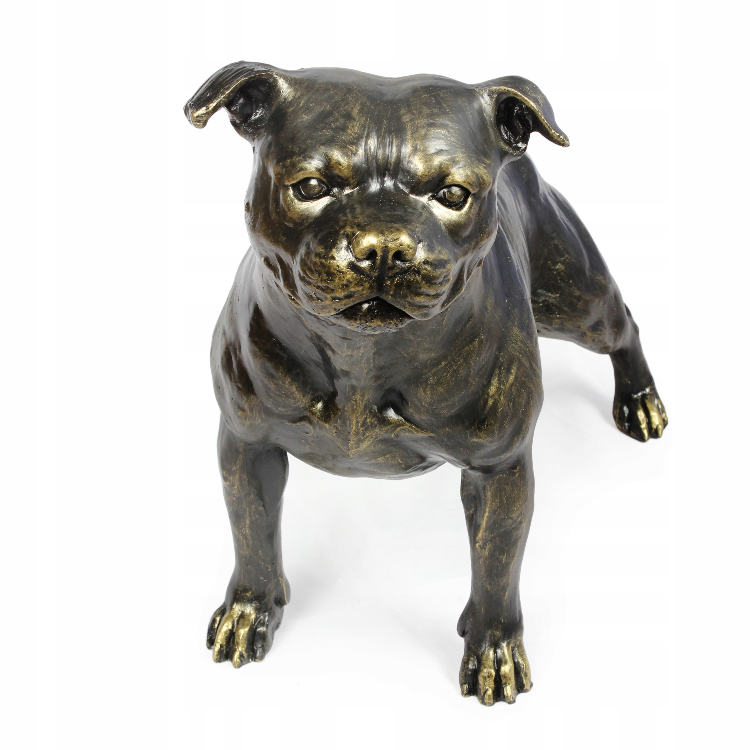 Staffordshire Bull Terrier socha psa v prirodzenej veľkosti