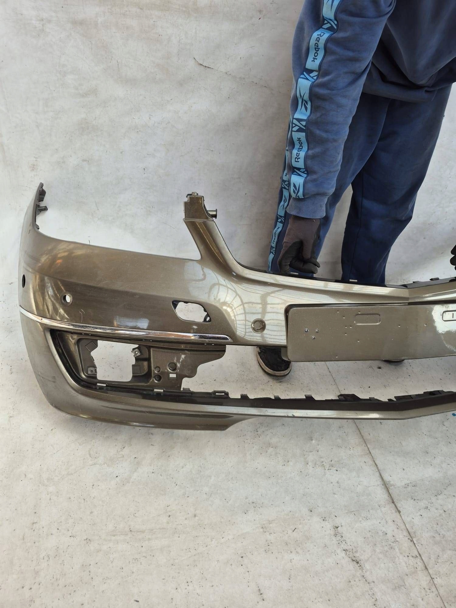 MERCEDES A-KLASA W169 ELEGANCE LIFT 08-12 bumper front front PDC