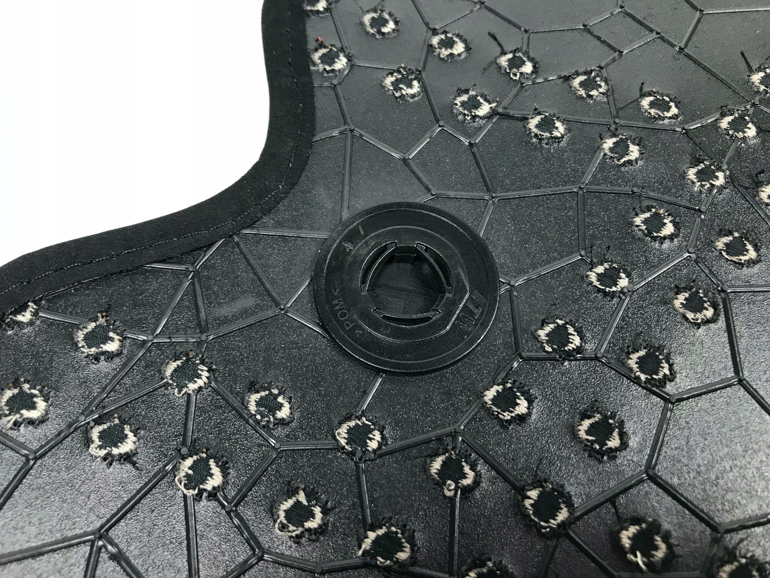 Dywaniki Clio IV 4 Renault Oryginal OE welur Weight with packaging 3 kg