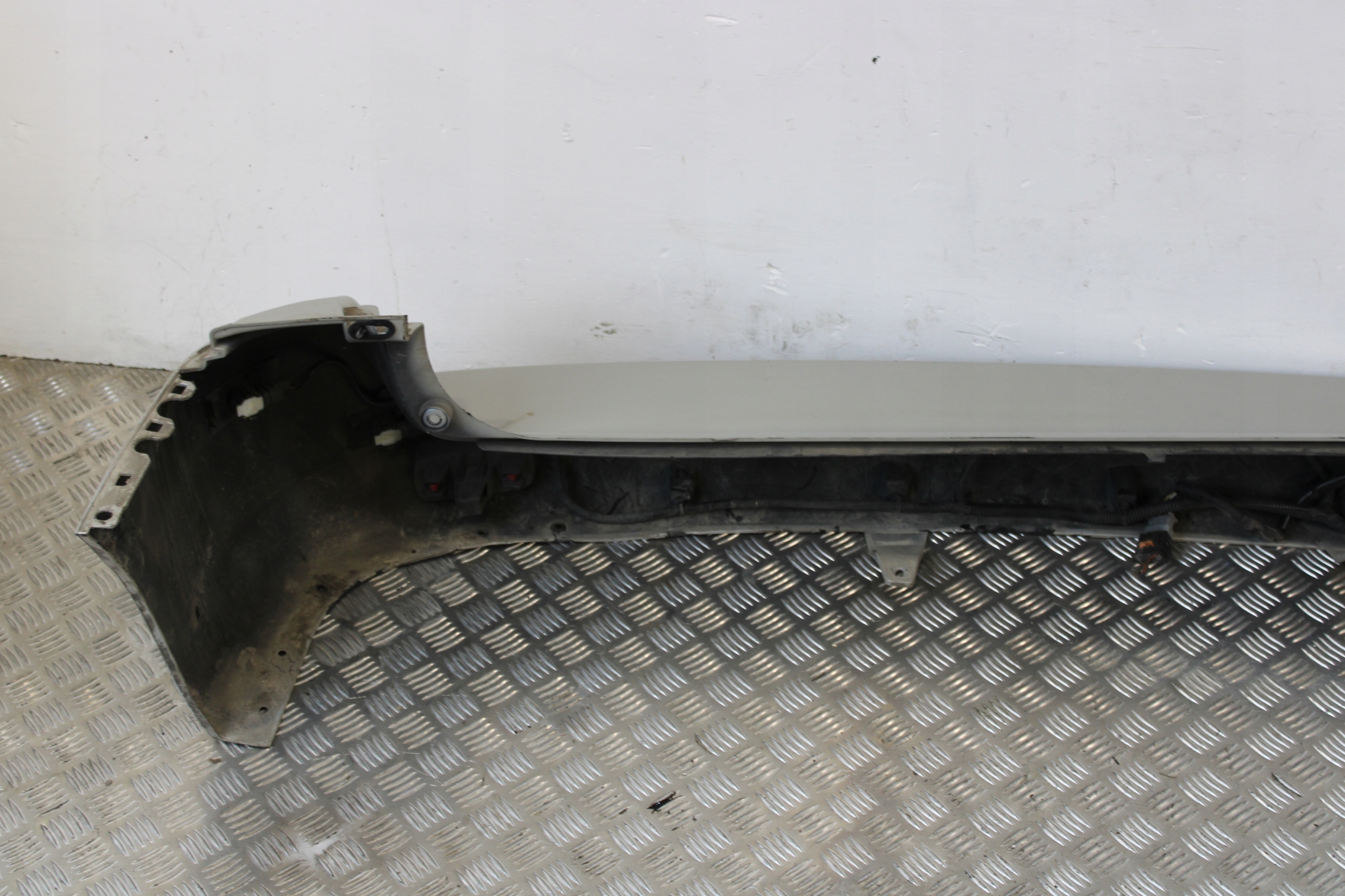 bumper rear part rear complete 6 X PDC OPEL ZAFIRA D LIFE