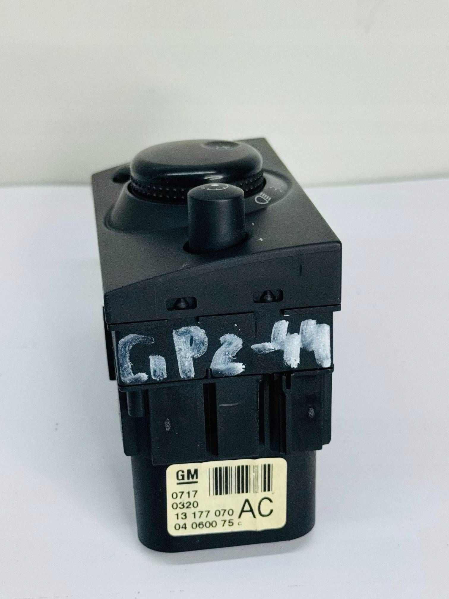 OPEL VECTRA C interruttore luci 13177070
