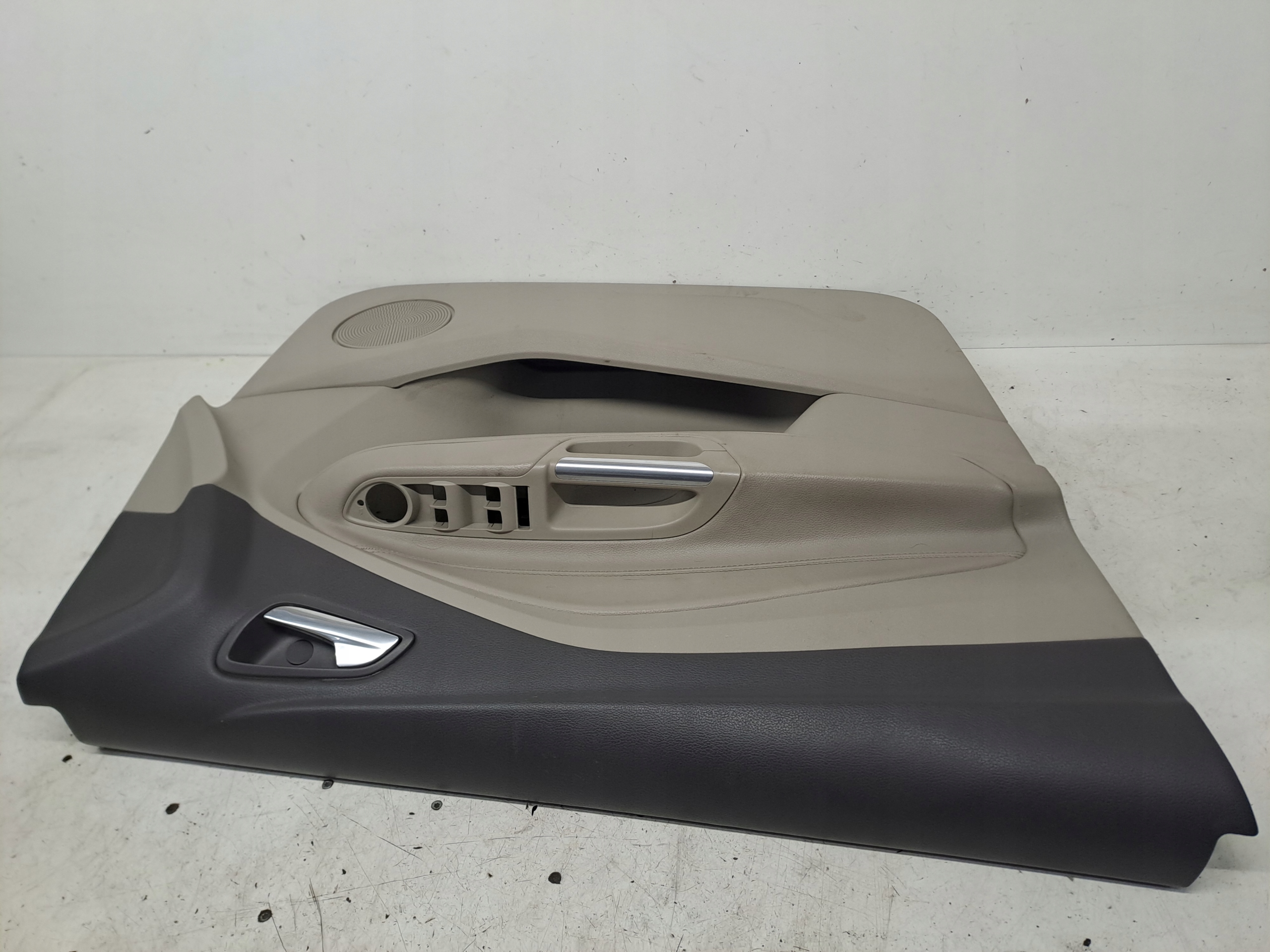 side leather left front Ford C-MAX