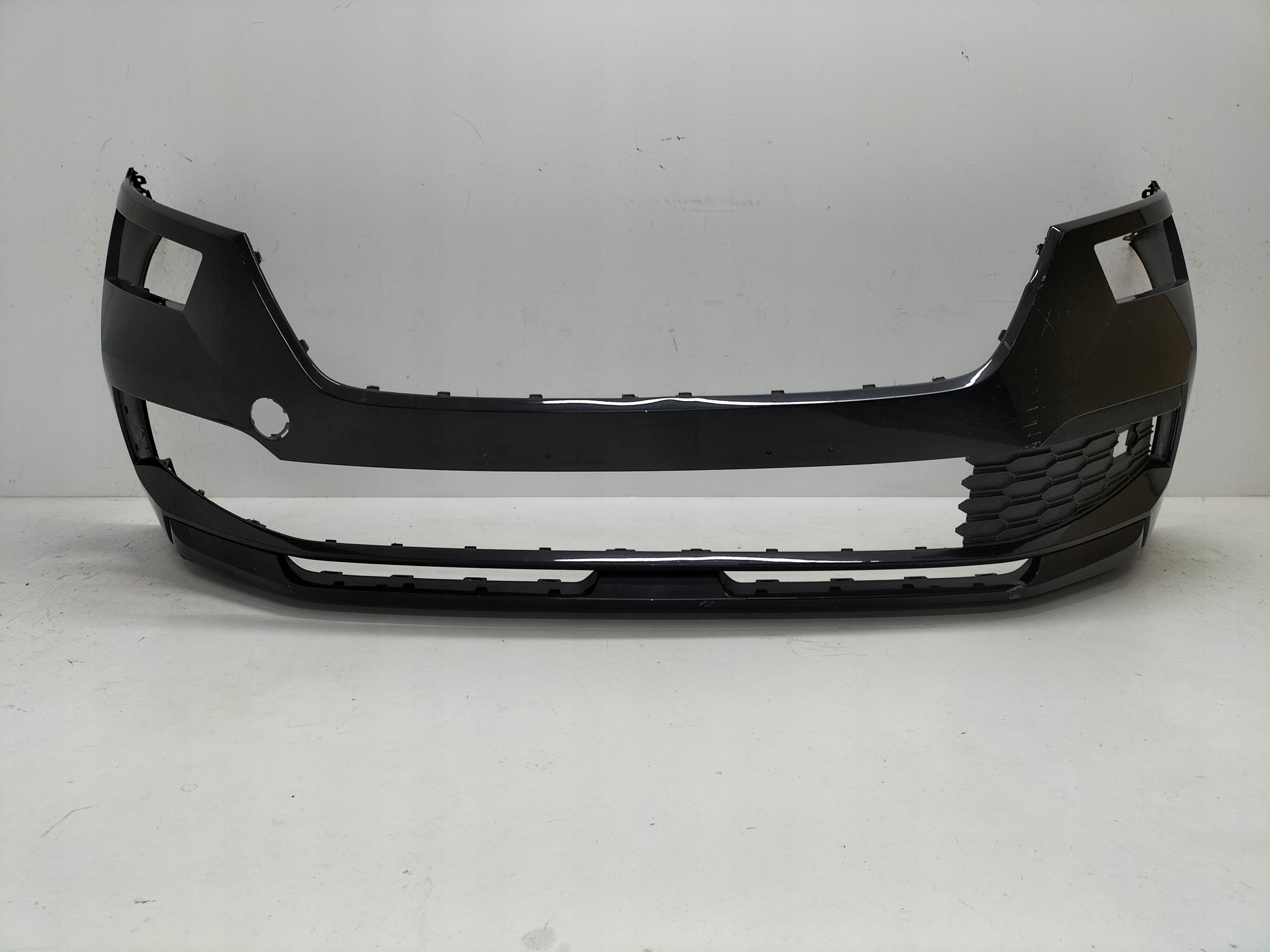 front bumper front SKODA KAMIQ 19