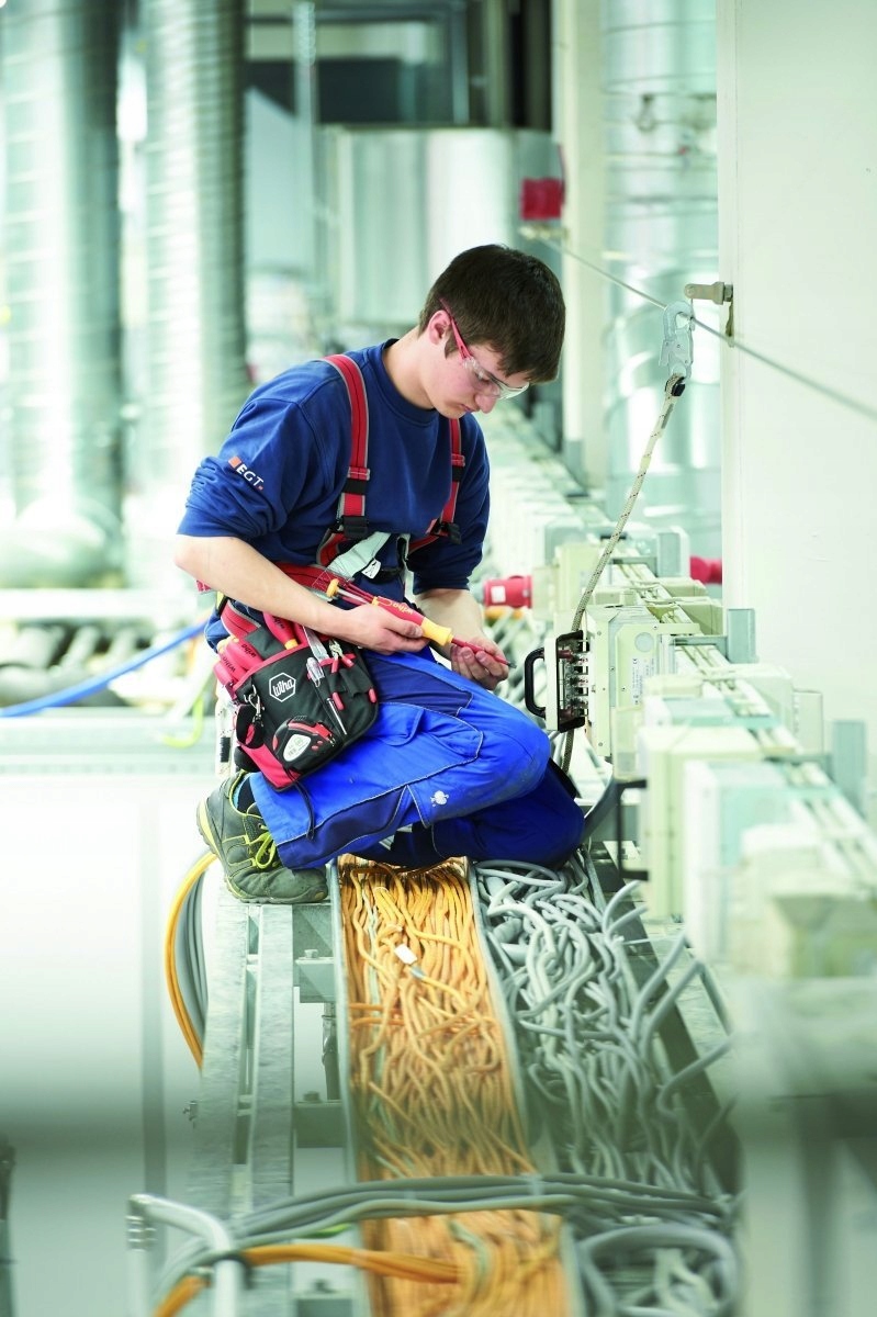 Wkrętak z magazynkiem bitów LiftUp electric Wiha 41234 Liczba elementów pojedyncze