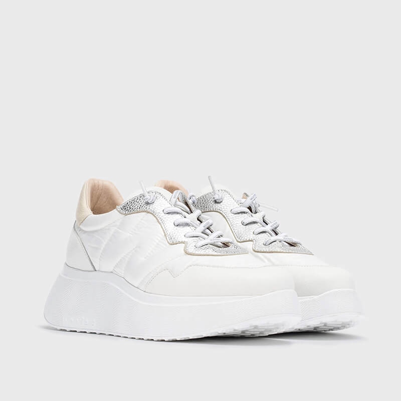 Klasyczne półbuty sneakersy Wonders A-3602 Berlin Kolor biały