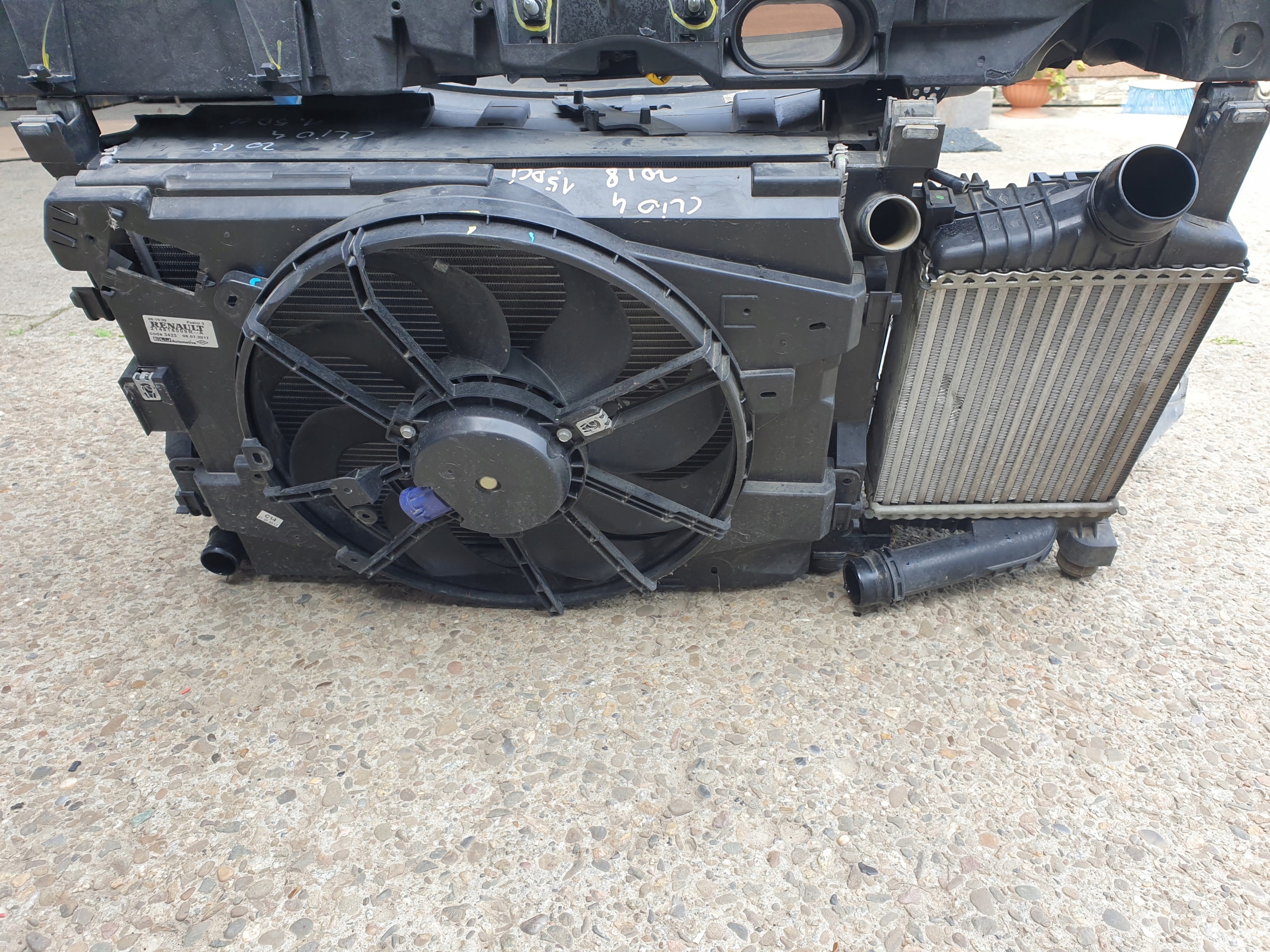 support panel for radiators pillar radiator RENAULT CLIO 4 IV 2016- lift 1.5 DCI 0.9