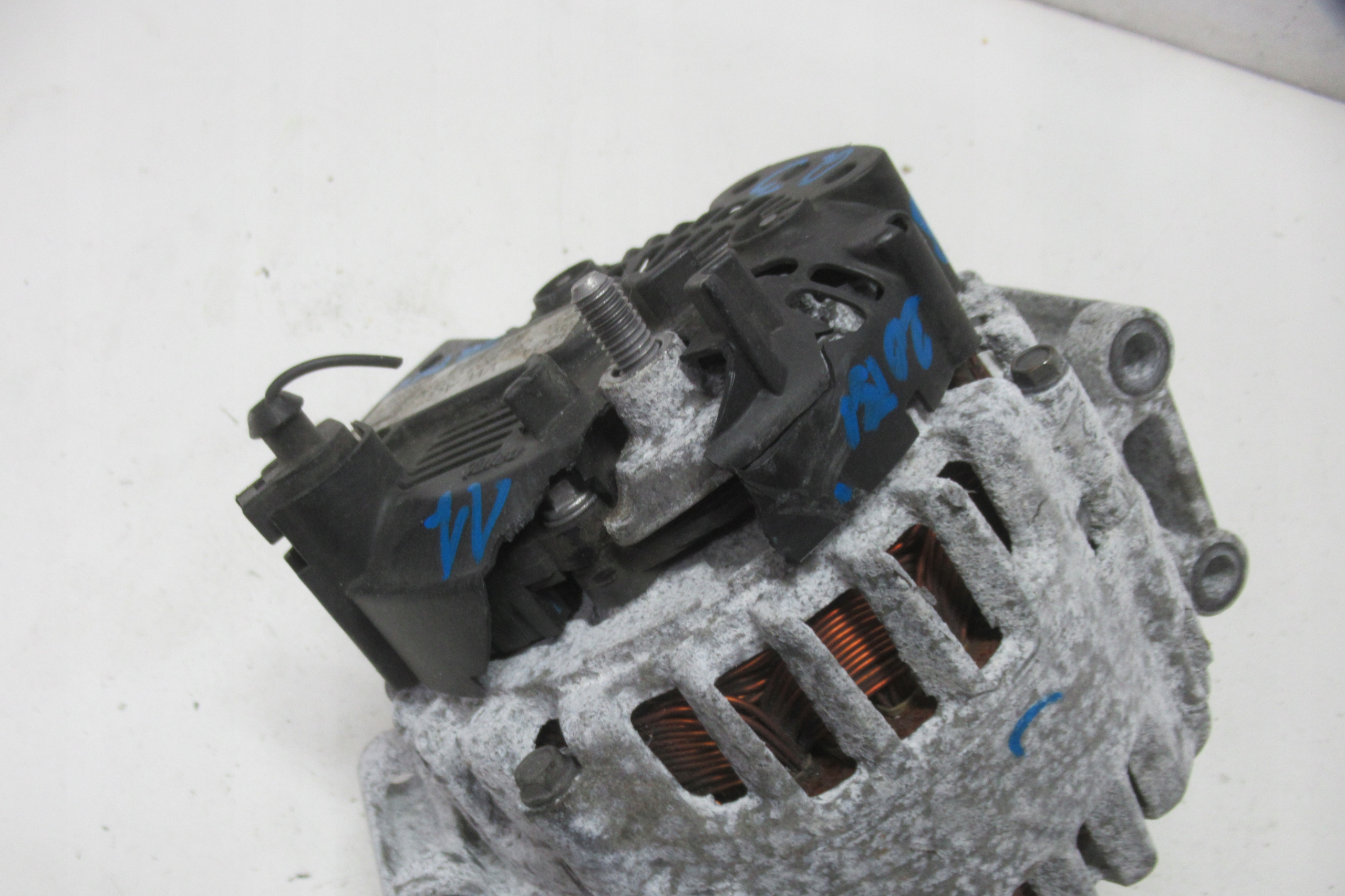 AUDI Q3 2.0 TSI ALTERNATOR 06J903023N