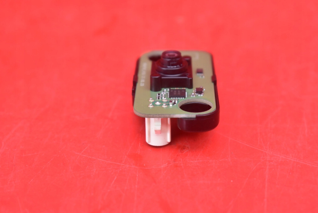 KAMERA PRZEDNIEJ windows 1098383-00-D TESLA MODEL 3 17-21