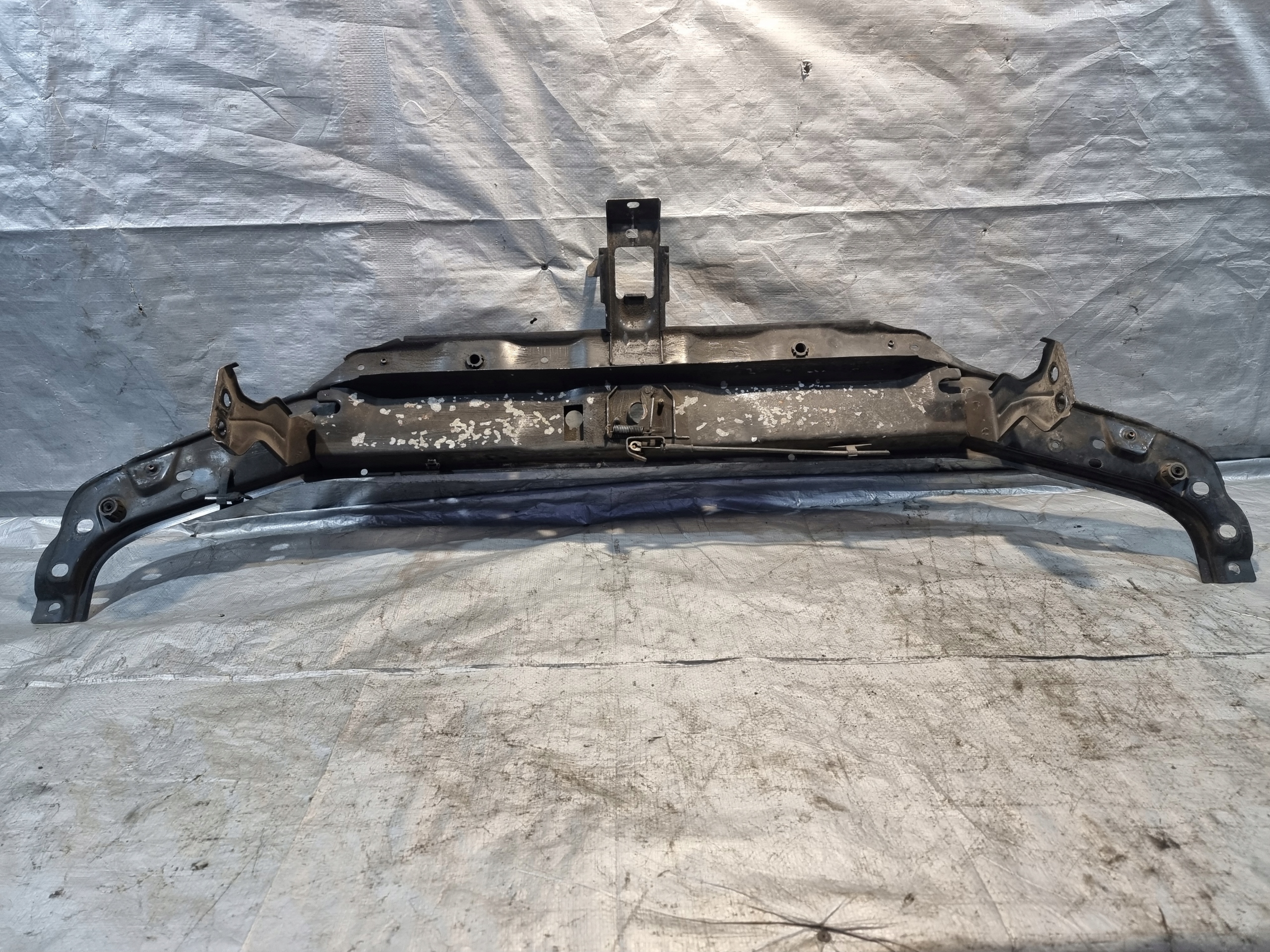 support panel for radiators pillar RENAULT LAGUNA II 02r