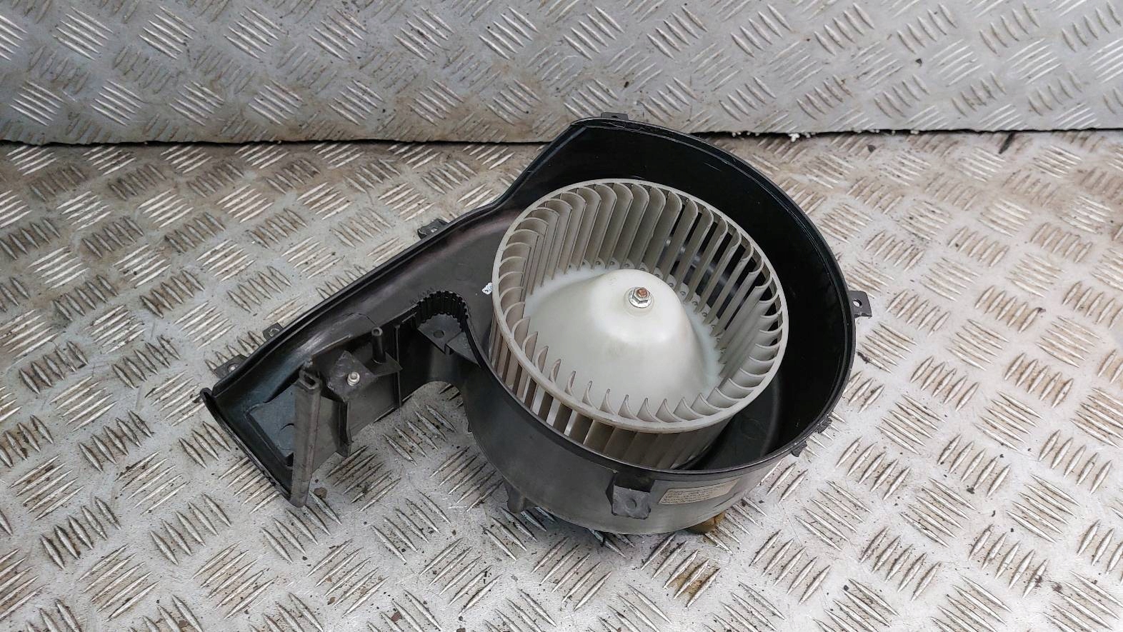 tOPENÍ ventilátor klími OPEL SIGNUM a