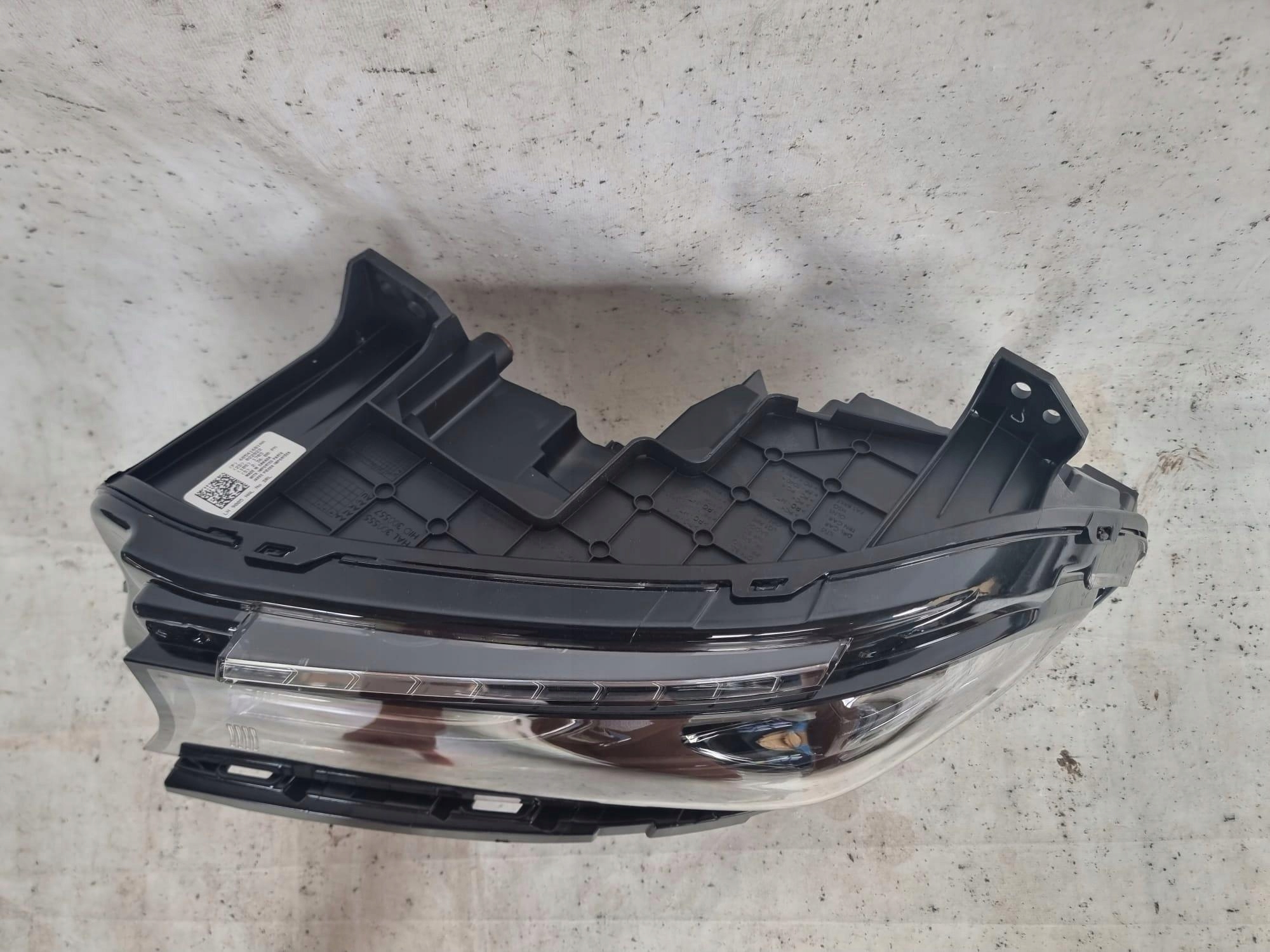 DODGE CHARGER II LIFT 19- light left front front XENON