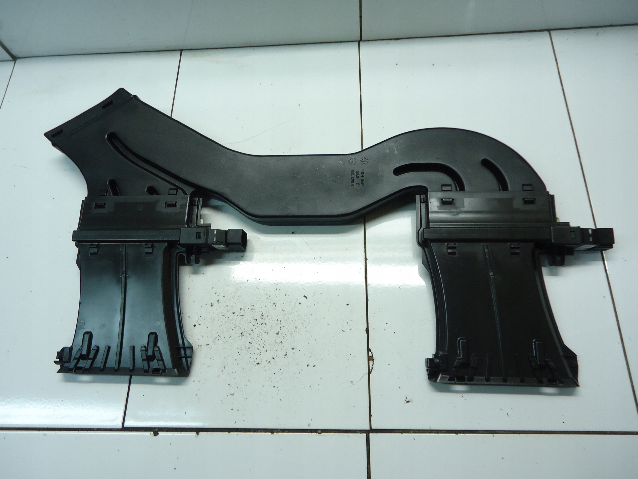 MERCEDES GLS X167 pipe intake air A1678317500