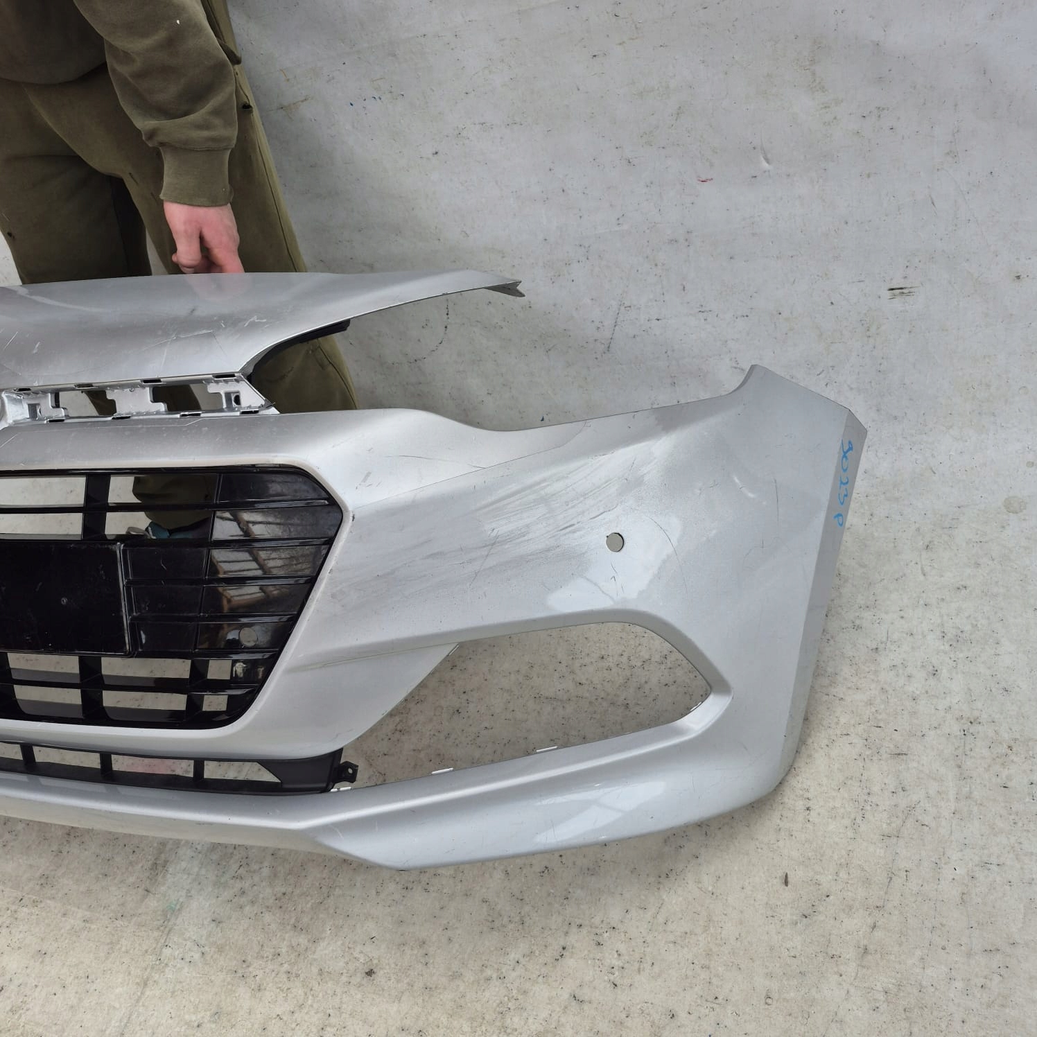 HYUNDAI I20 II 2 14-18 bumper front front PDC