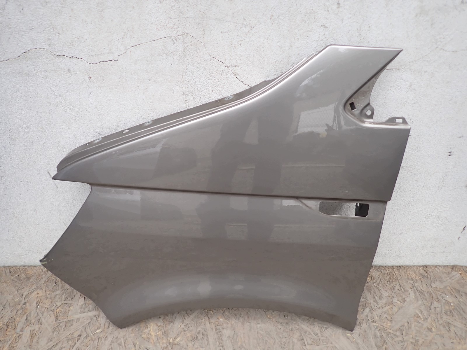 blatobran lijevi prednji dio prednji VW MULTIVAN T6 7E5 2015-2019R 7E0821101A
