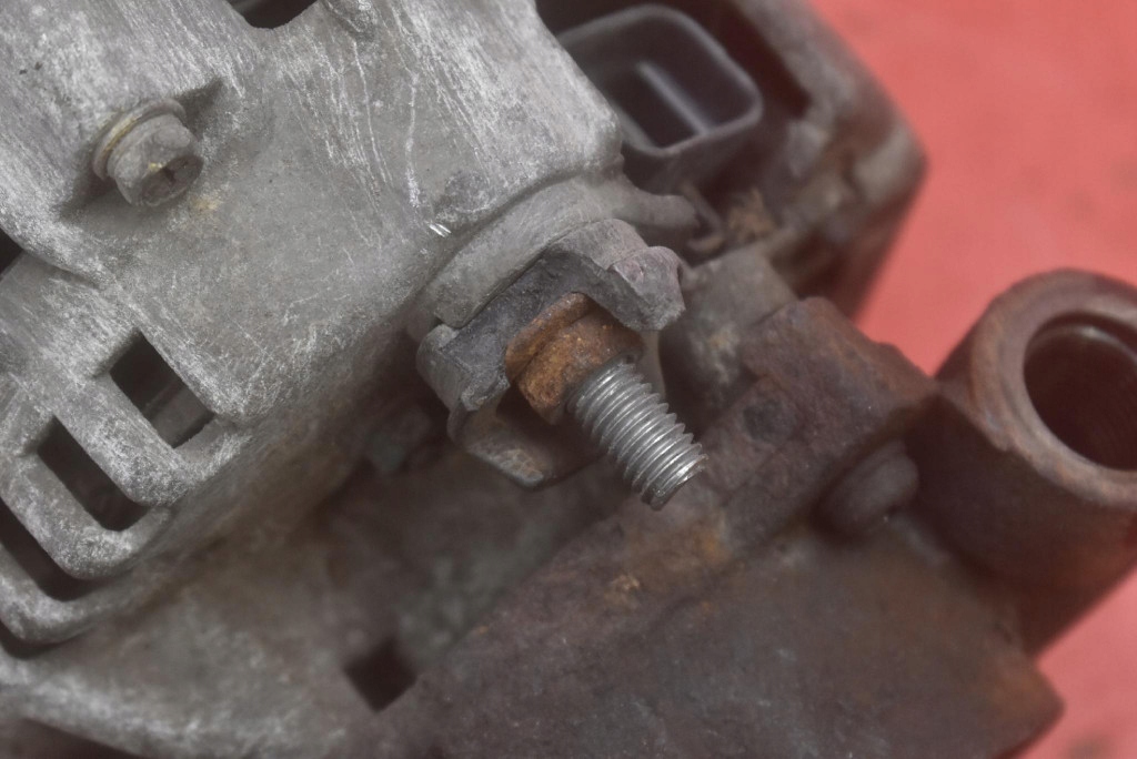 alternator pump VACUM OPEL MERIVA A 1.7 DTI 75 KM 02-06