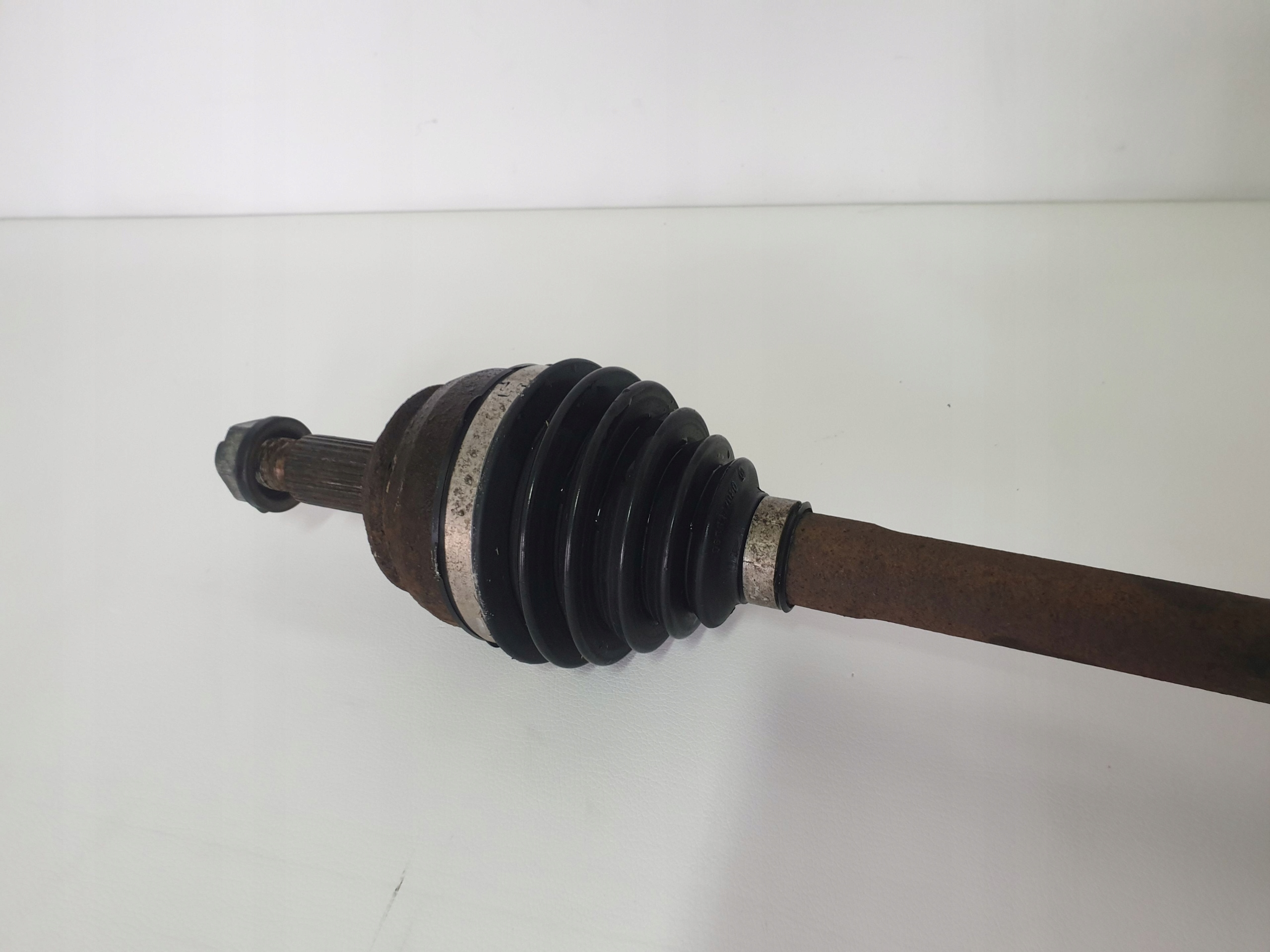 CITROEN C4 PICASSO II 13-19 2.0 BLUE HDI semi-axis right front AUTOMAT
