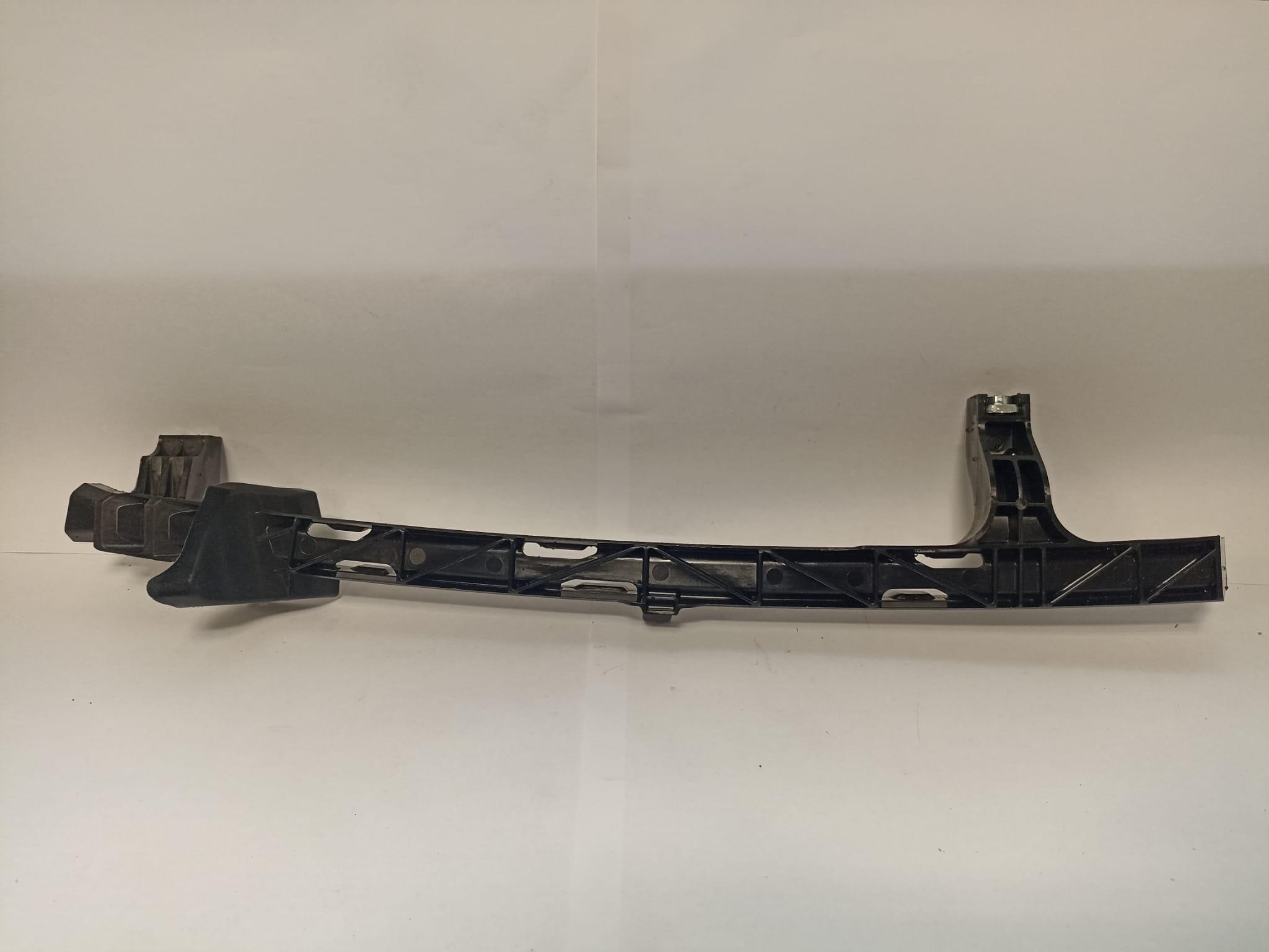 SUZUKI SWIFT MK8 Supporto PROWADNICA 81741-52R00