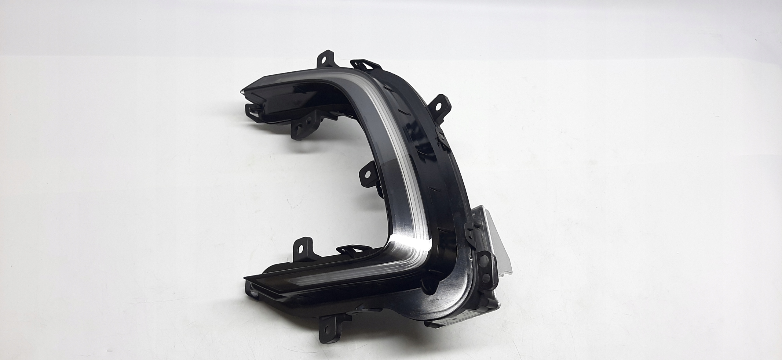 vw свет led правый 12E941056D