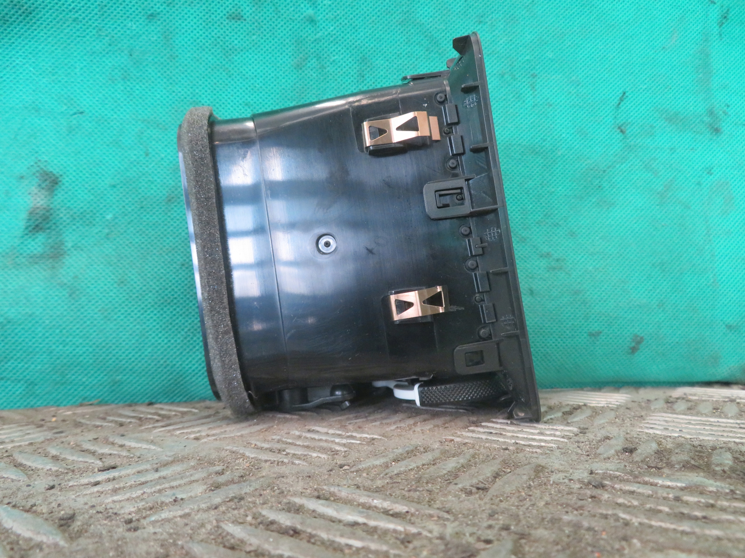 Lüftungsgitter des lüfters SCANIA G410 23R