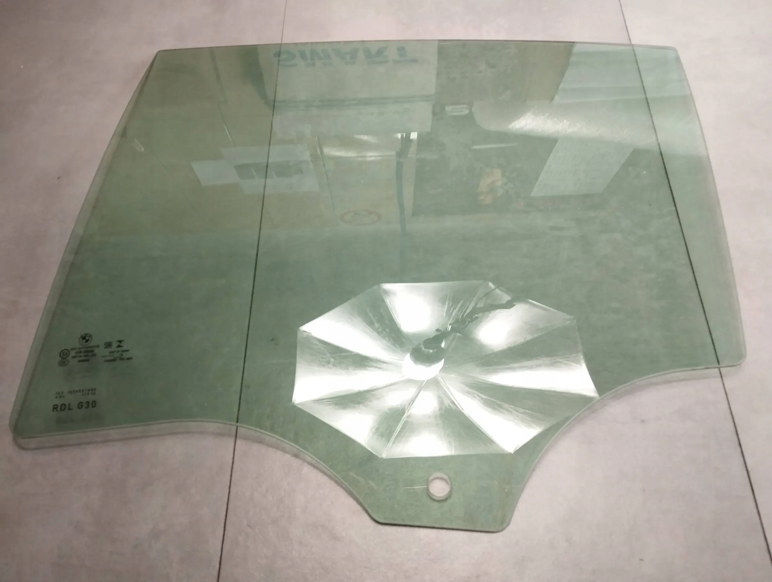 BMW 5 G30 2017 window door left rear part