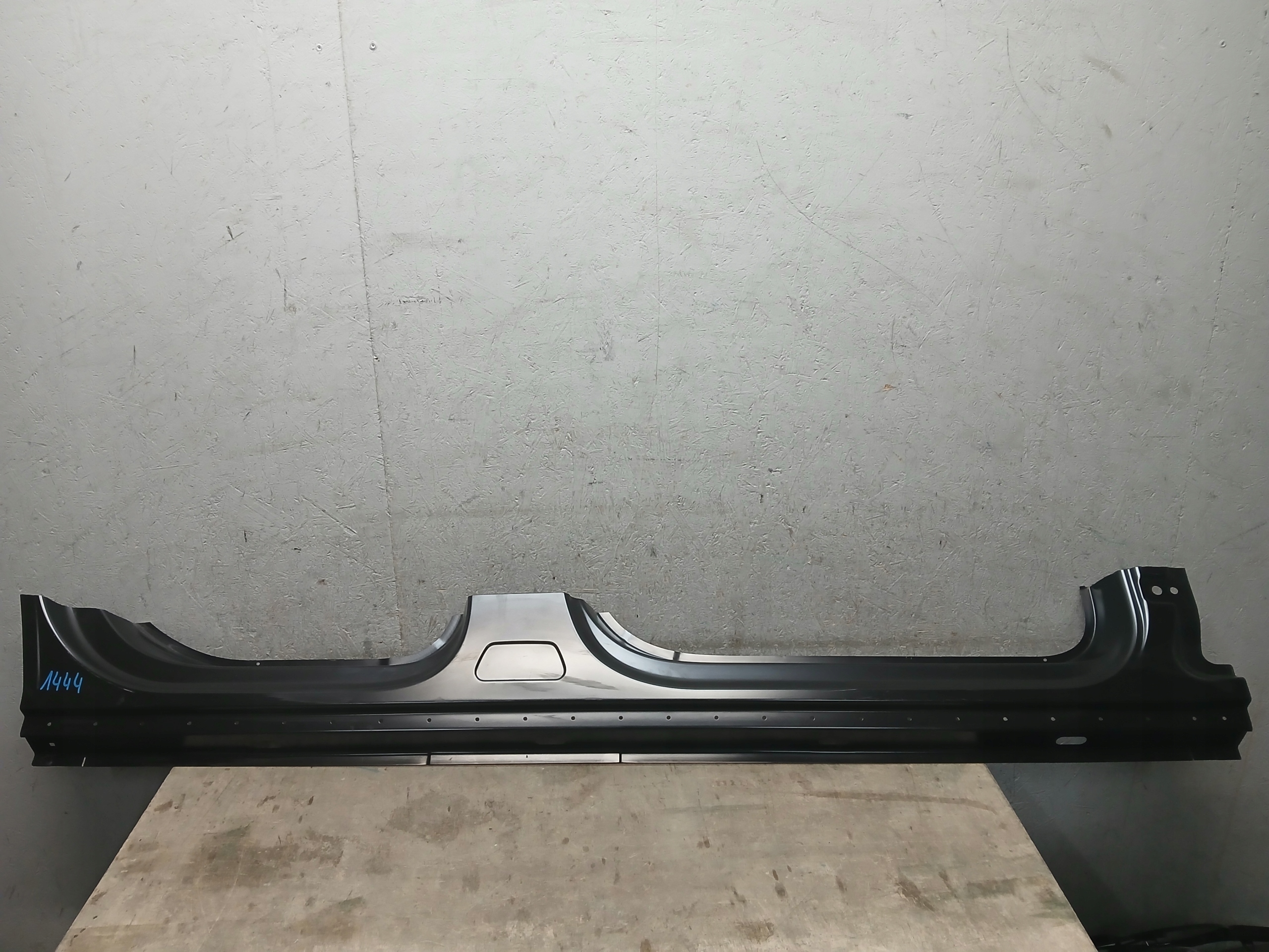 threshold right SKODA KAROQ